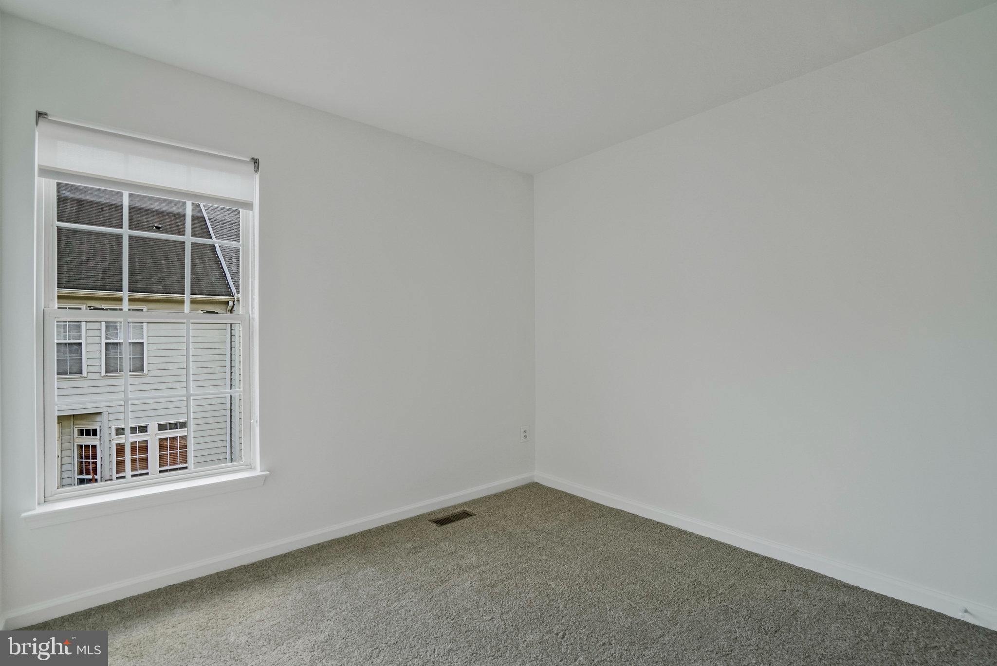 736 Catts Tavern DRIVE