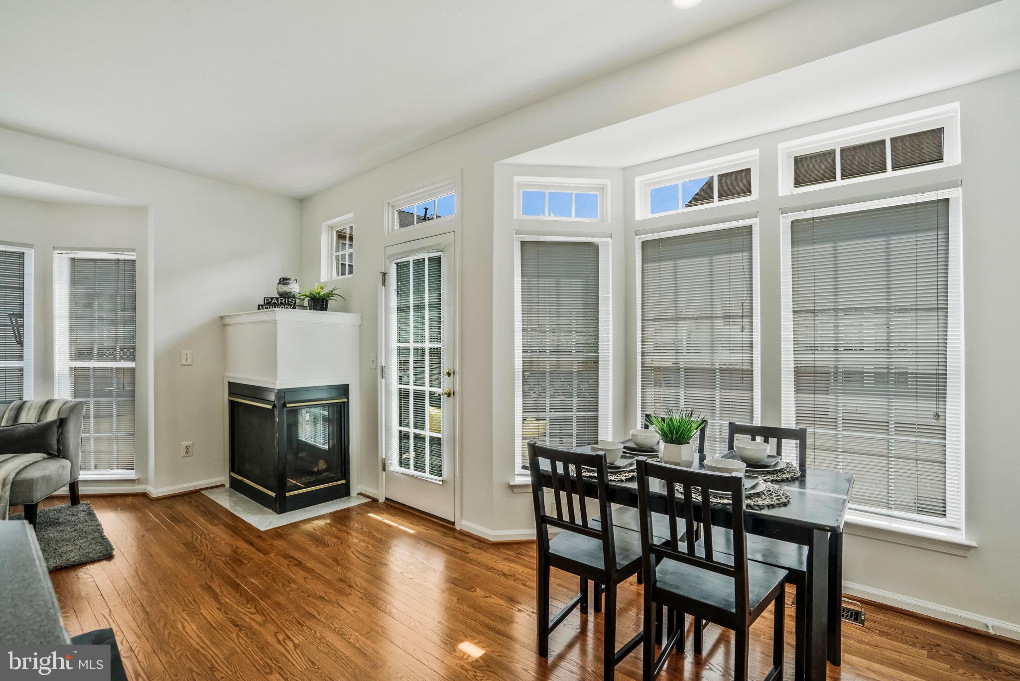 736 Catts Tavern DRIVE
