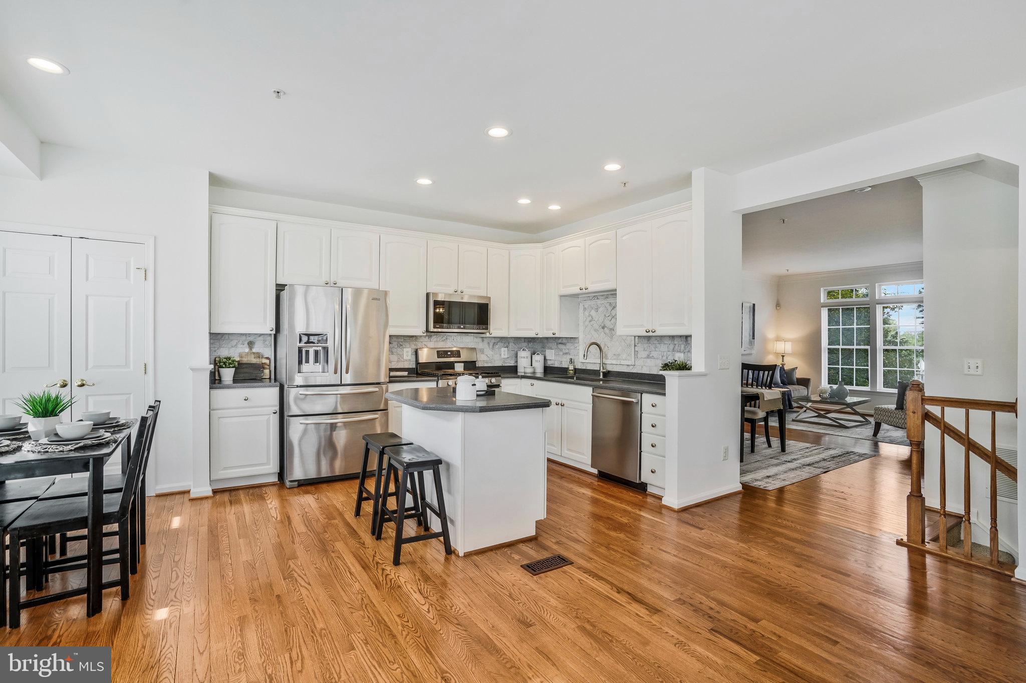 736 Catts Tavern DRIVE