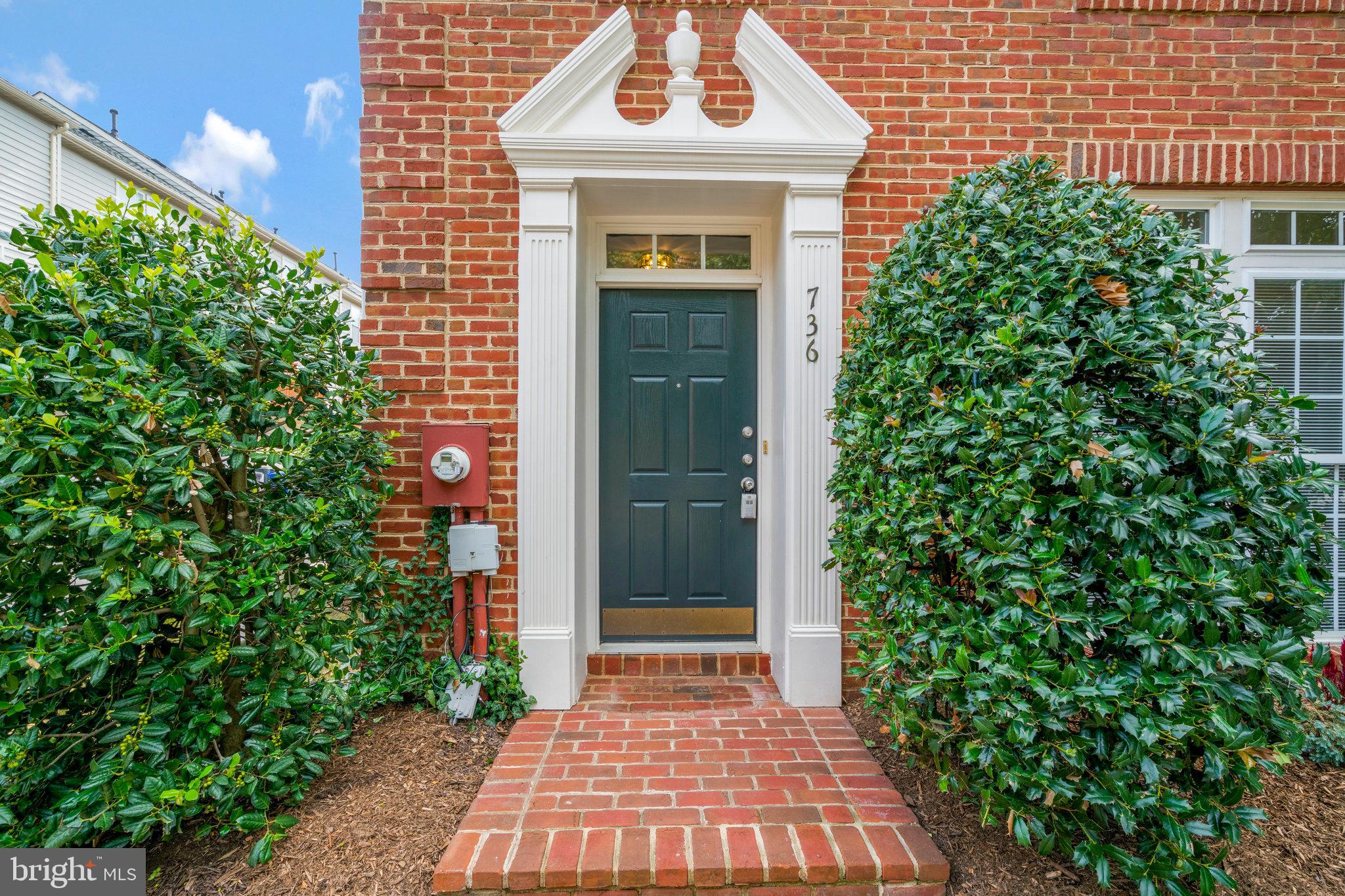 736 Catts Tavern DRIVE
