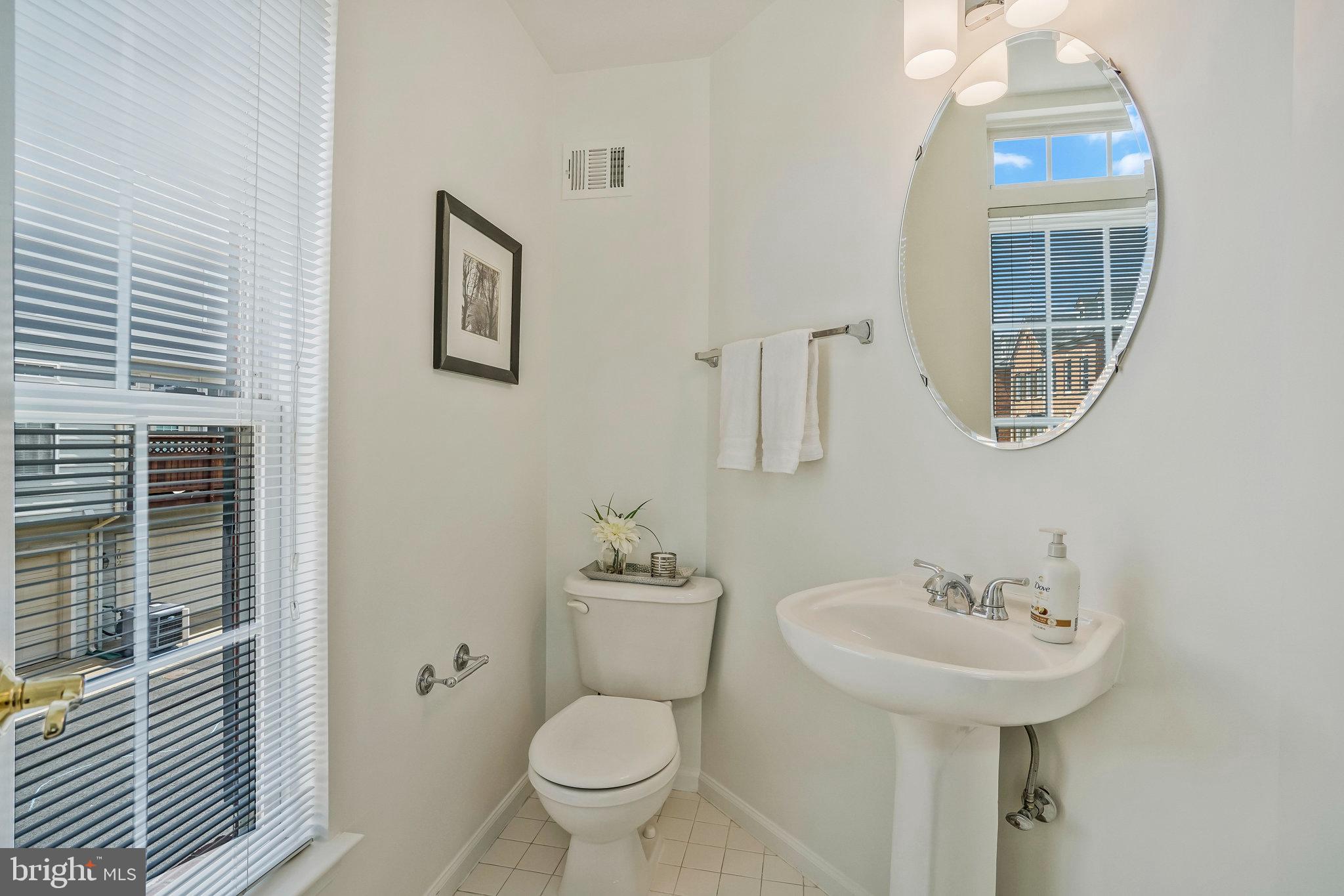 736 Catts Tavern DRIVE