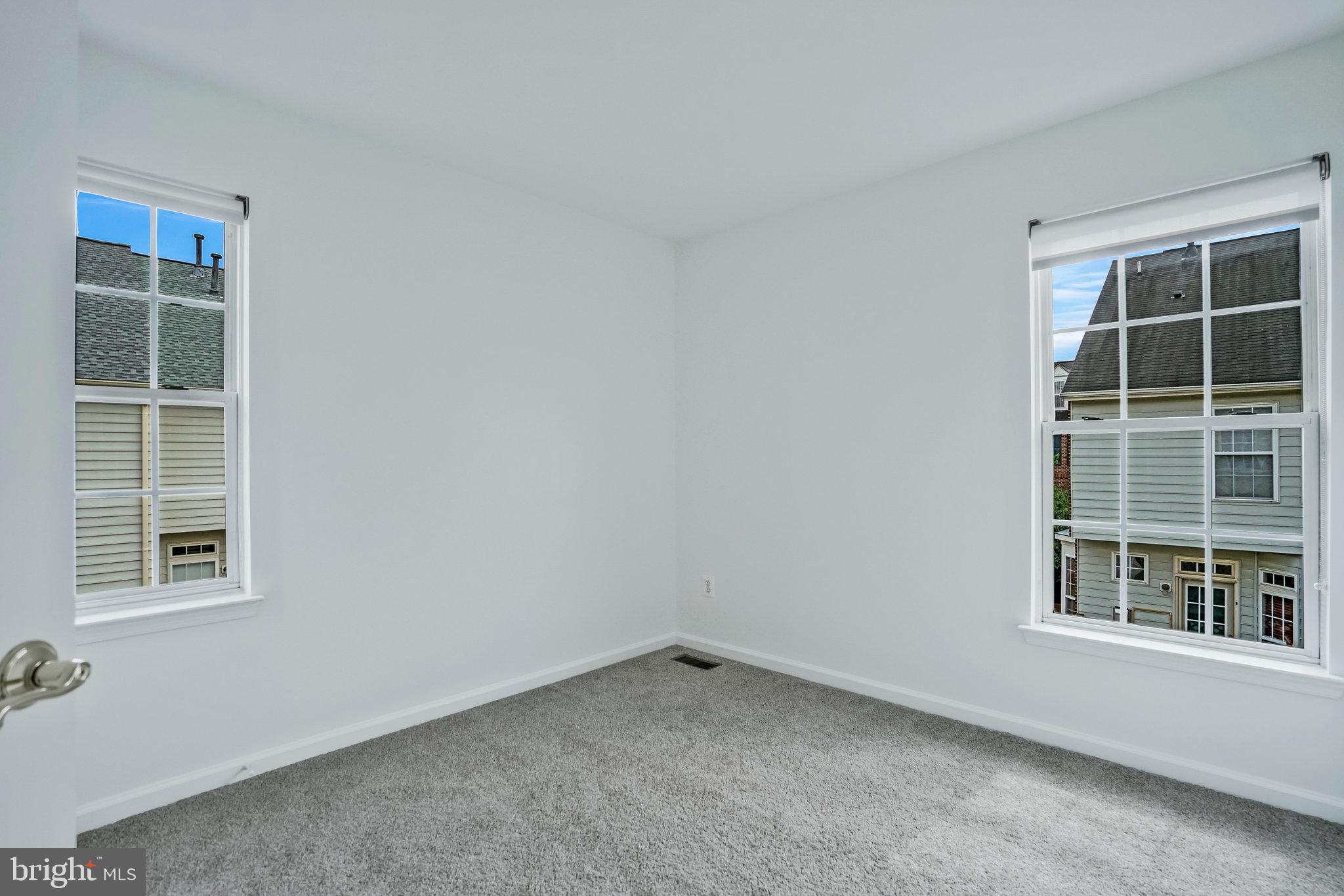 736 Catts Tavern DRIVE