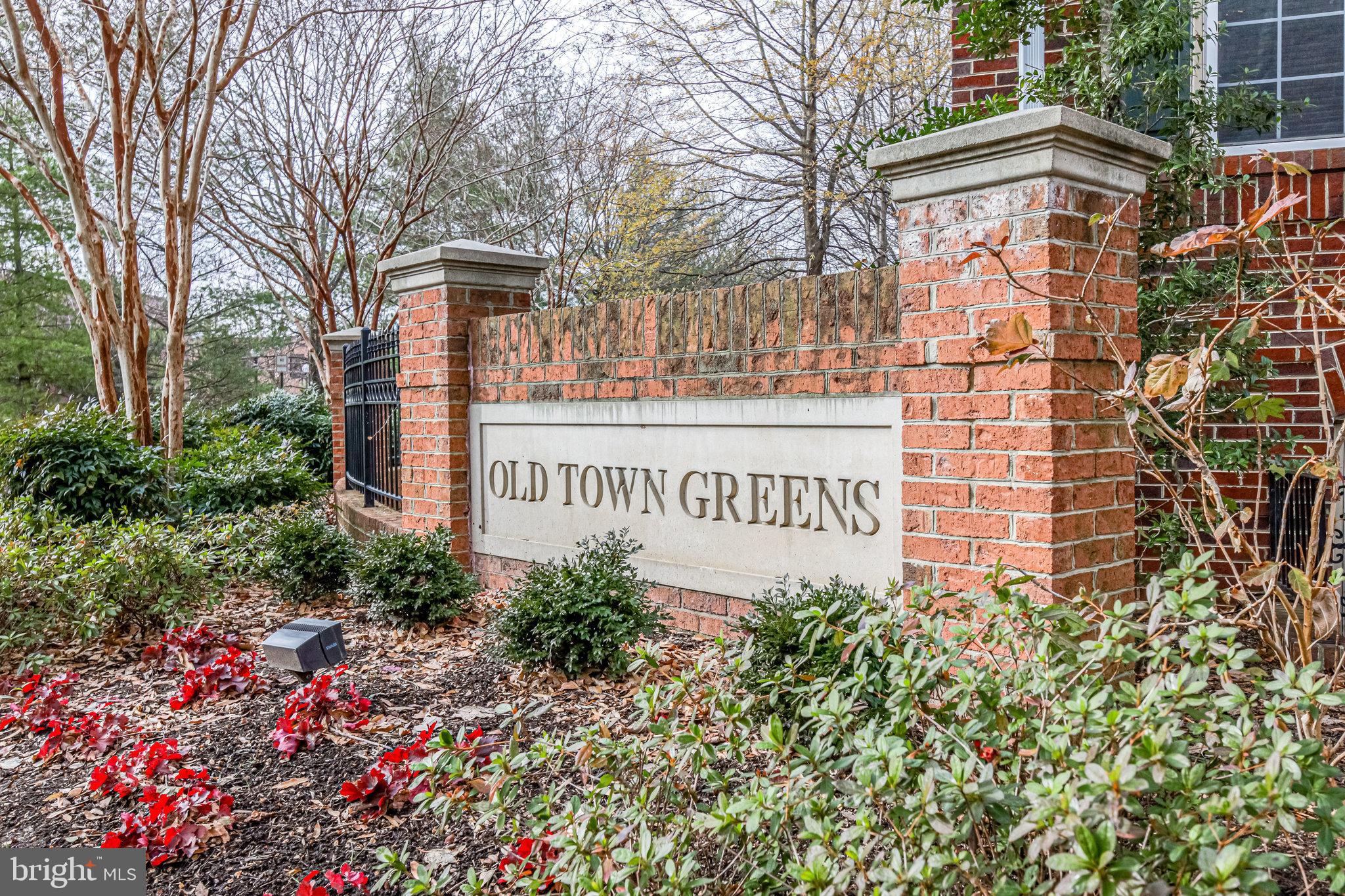 736 Catts Tavern DRIVE