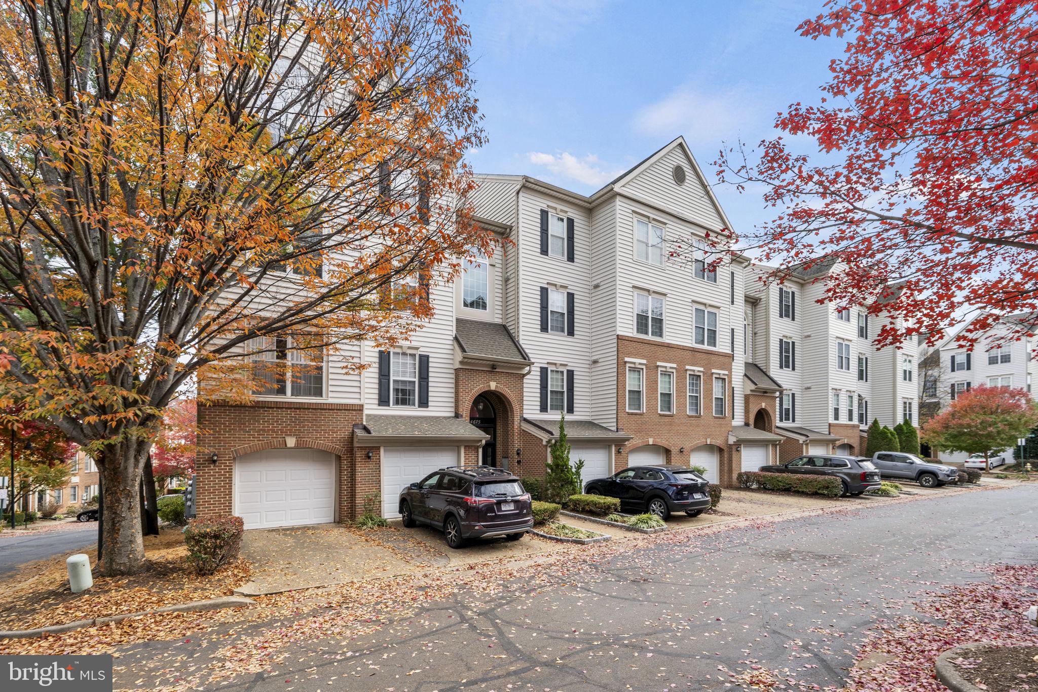 4669 Lawton WAY Unit: 103