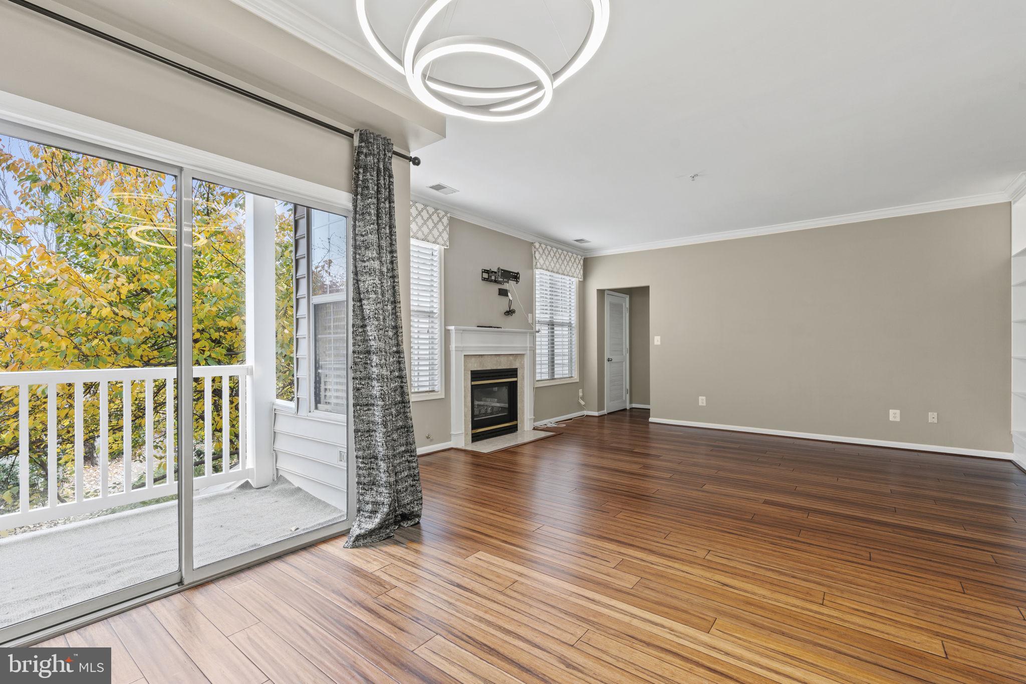 4669 Lawton WAY Unit: 103