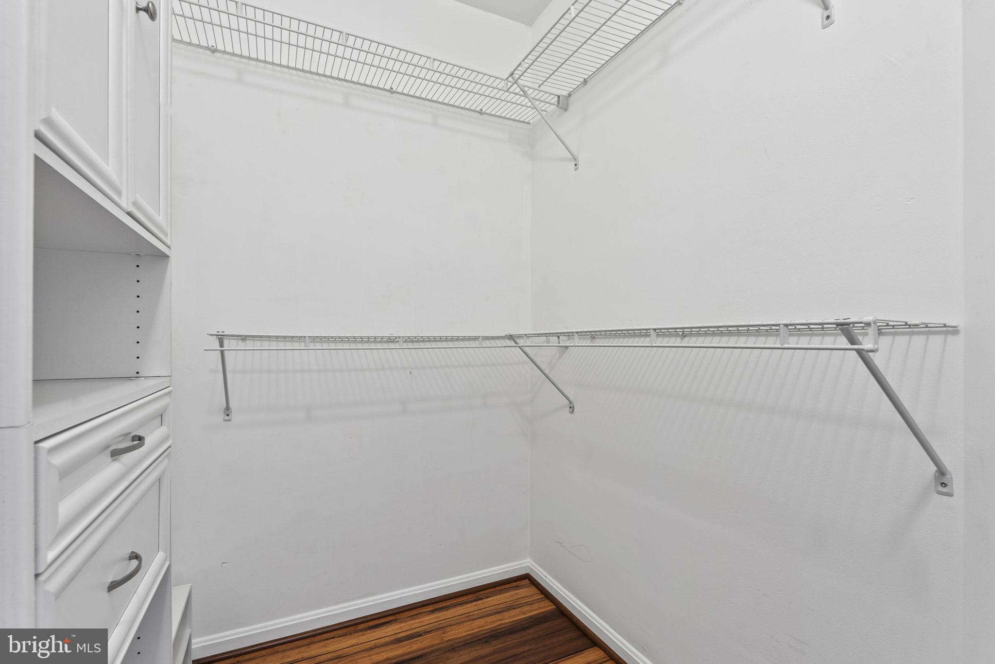 4669 Lawton WAY Unit: 103
