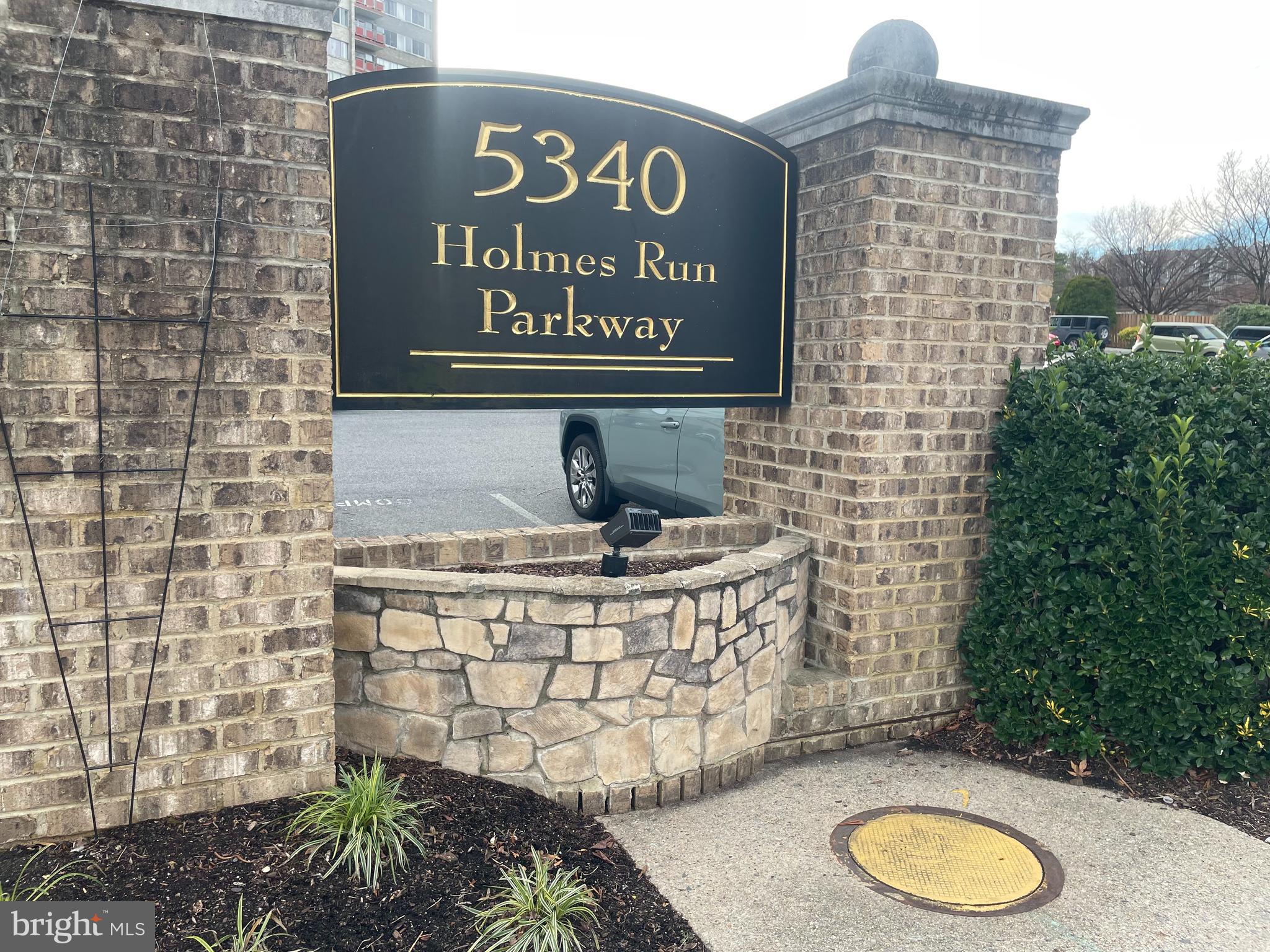 5340 Holmes Run PARKWAY Unit: 1009