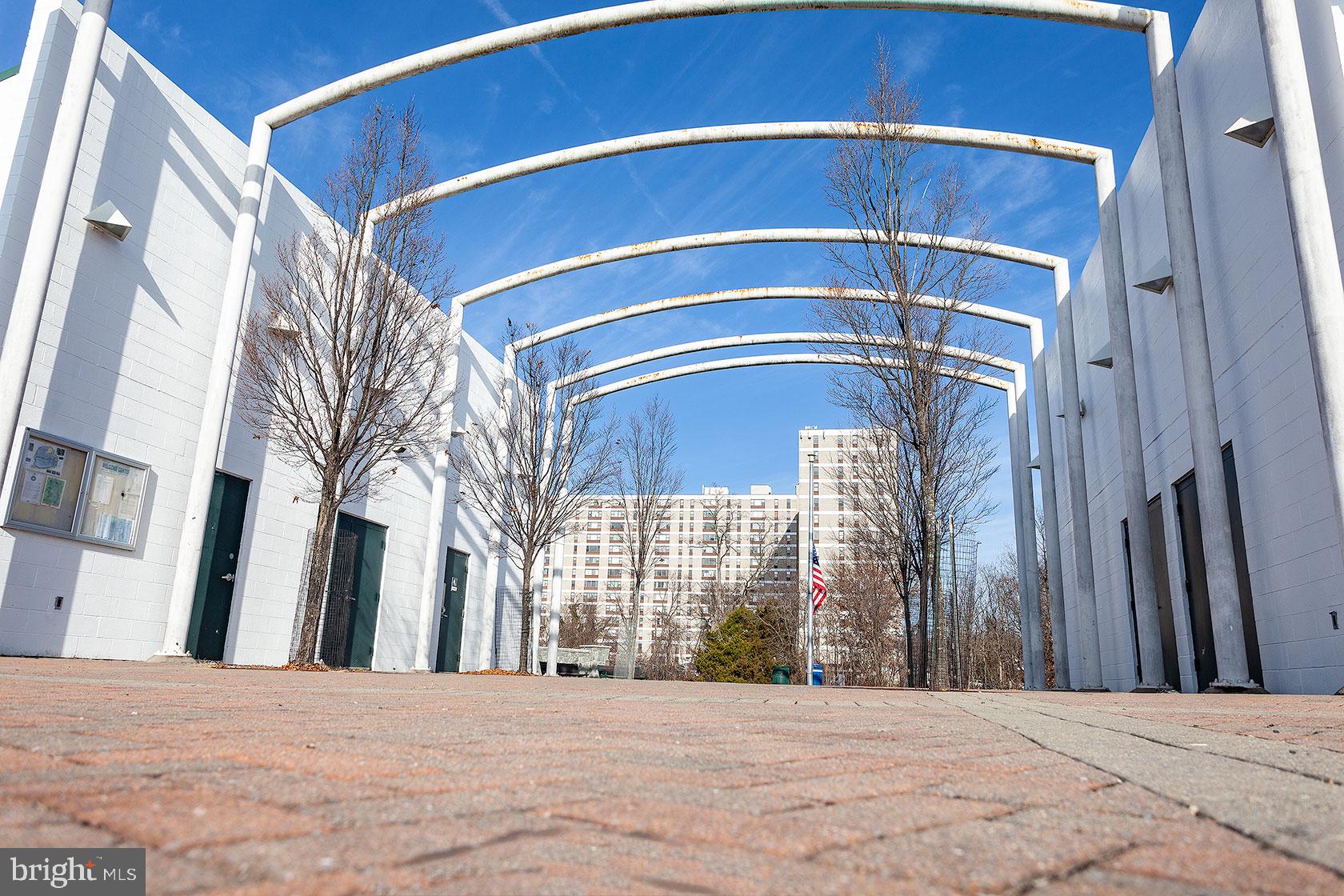 4600 Duke STREET Unit: 1603