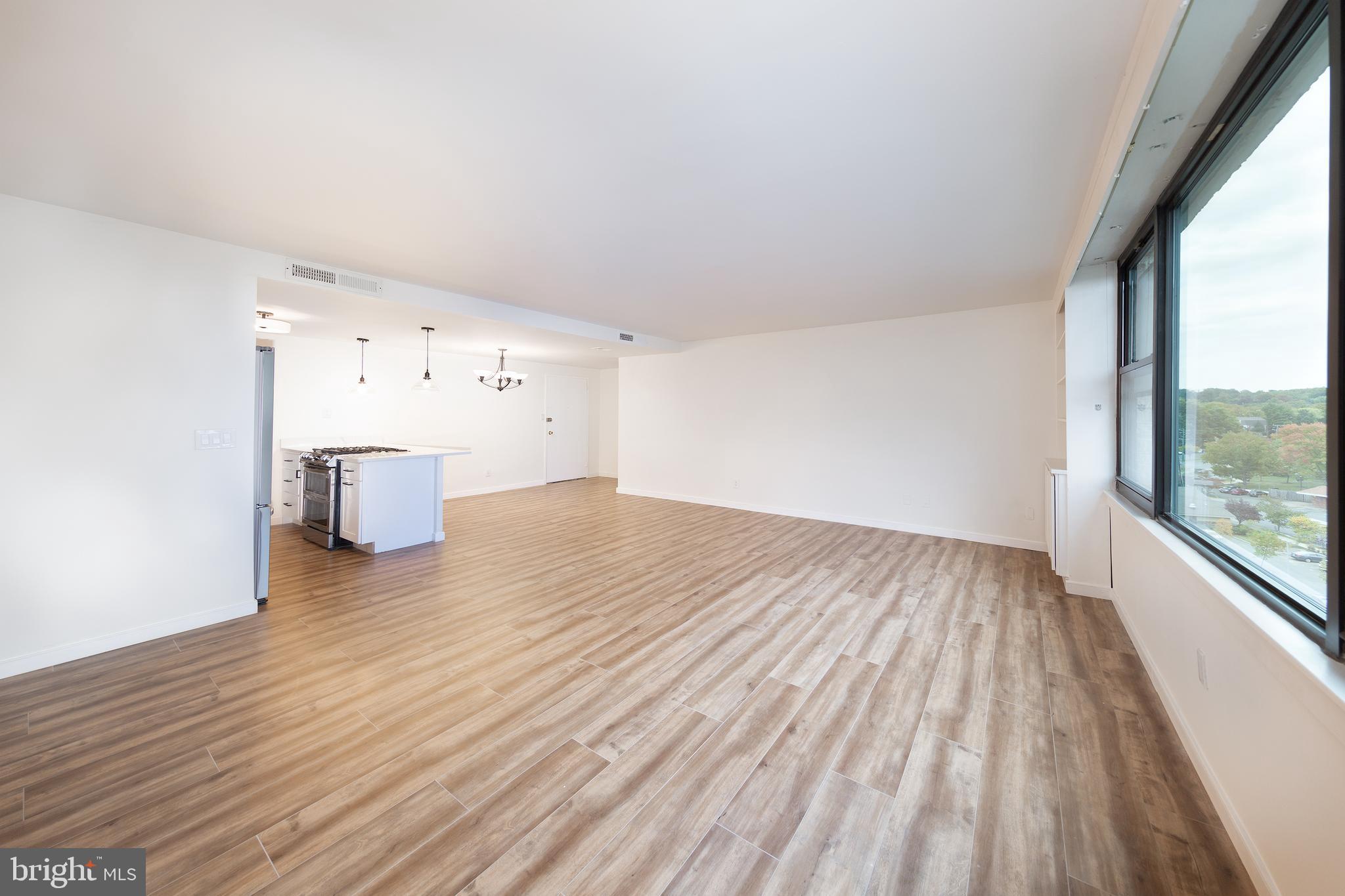 4600 Duke STREET Unit: 1113