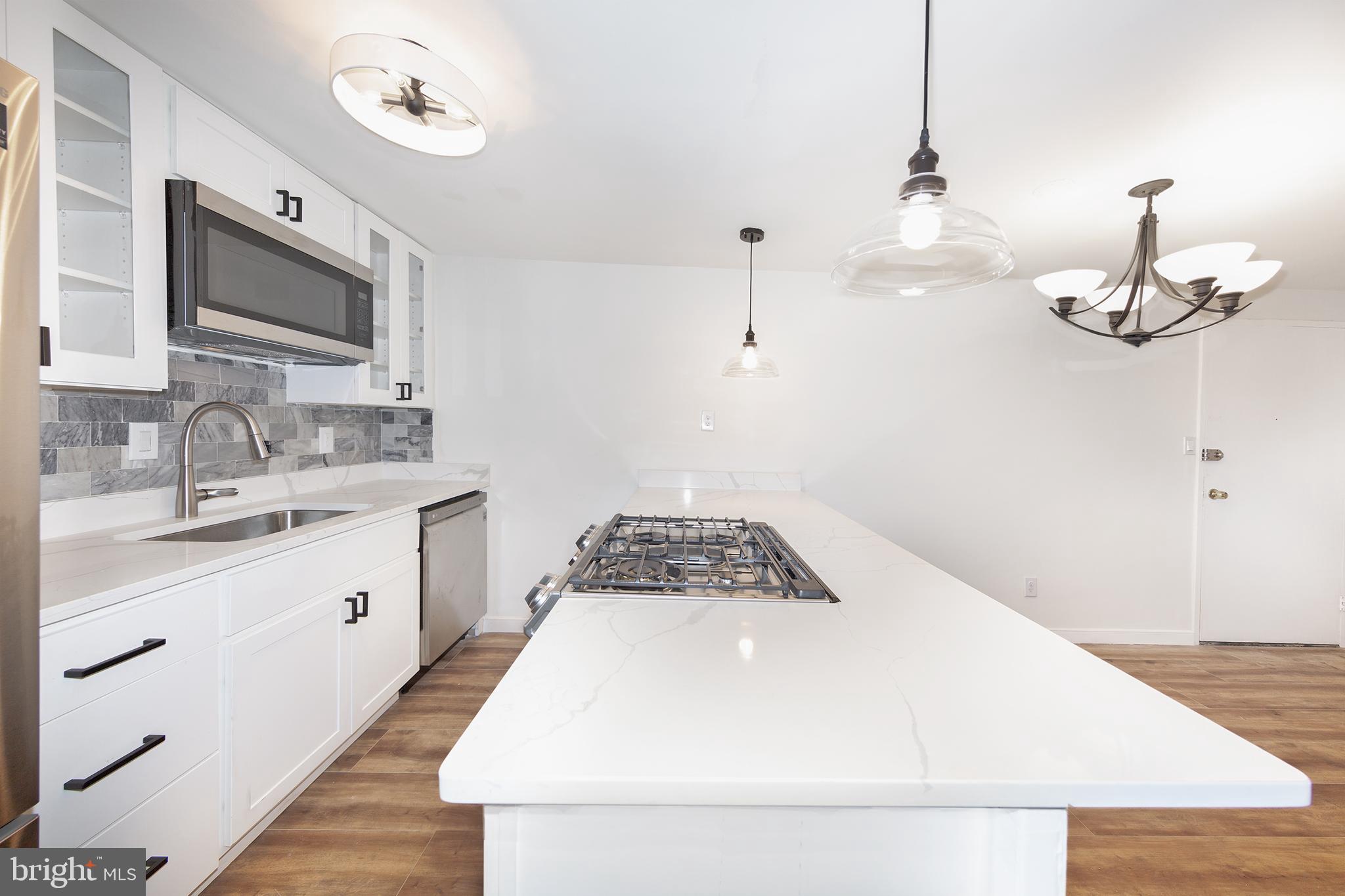 4600 Duke STREET Unit: 1113