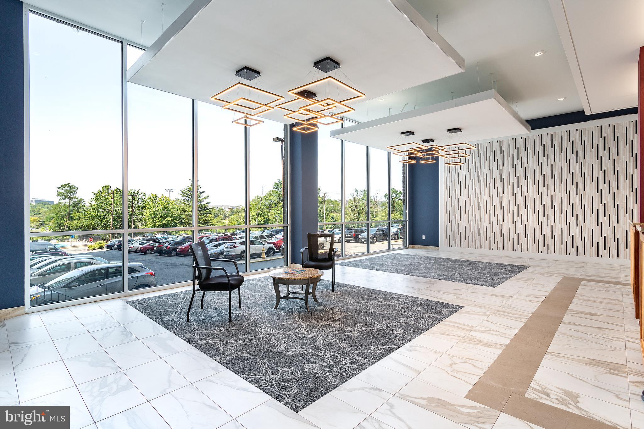 4600 Duke STREET Unit: 1113