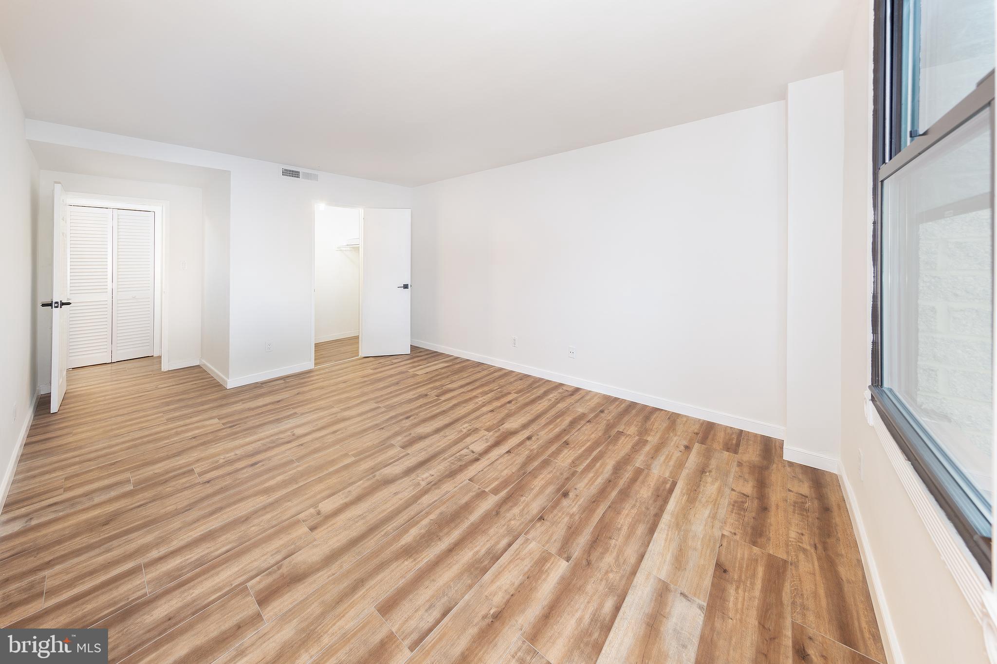 4600 Duke STREET Unit: 1113