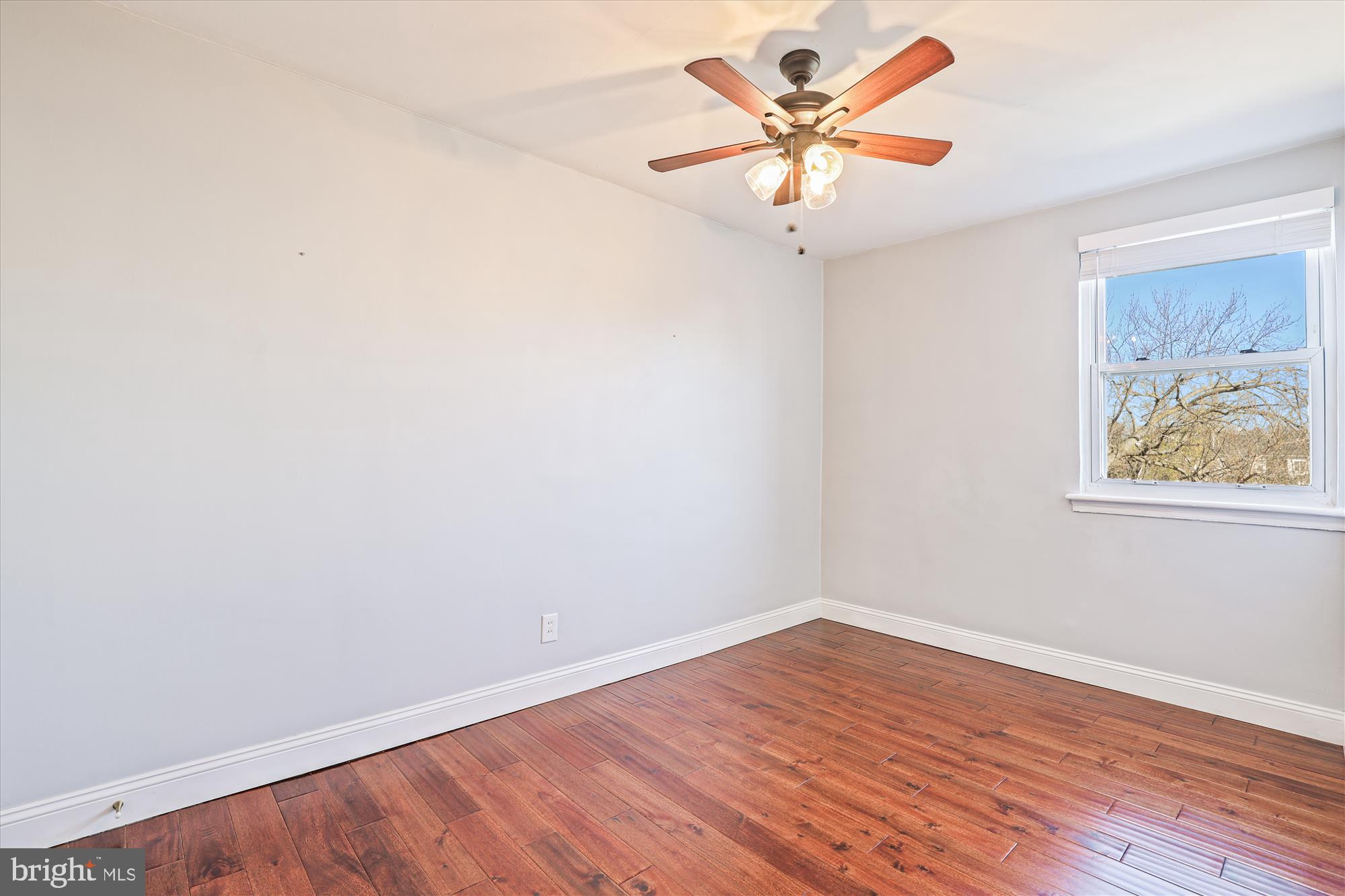 226 LYNHAVEN DRIVE