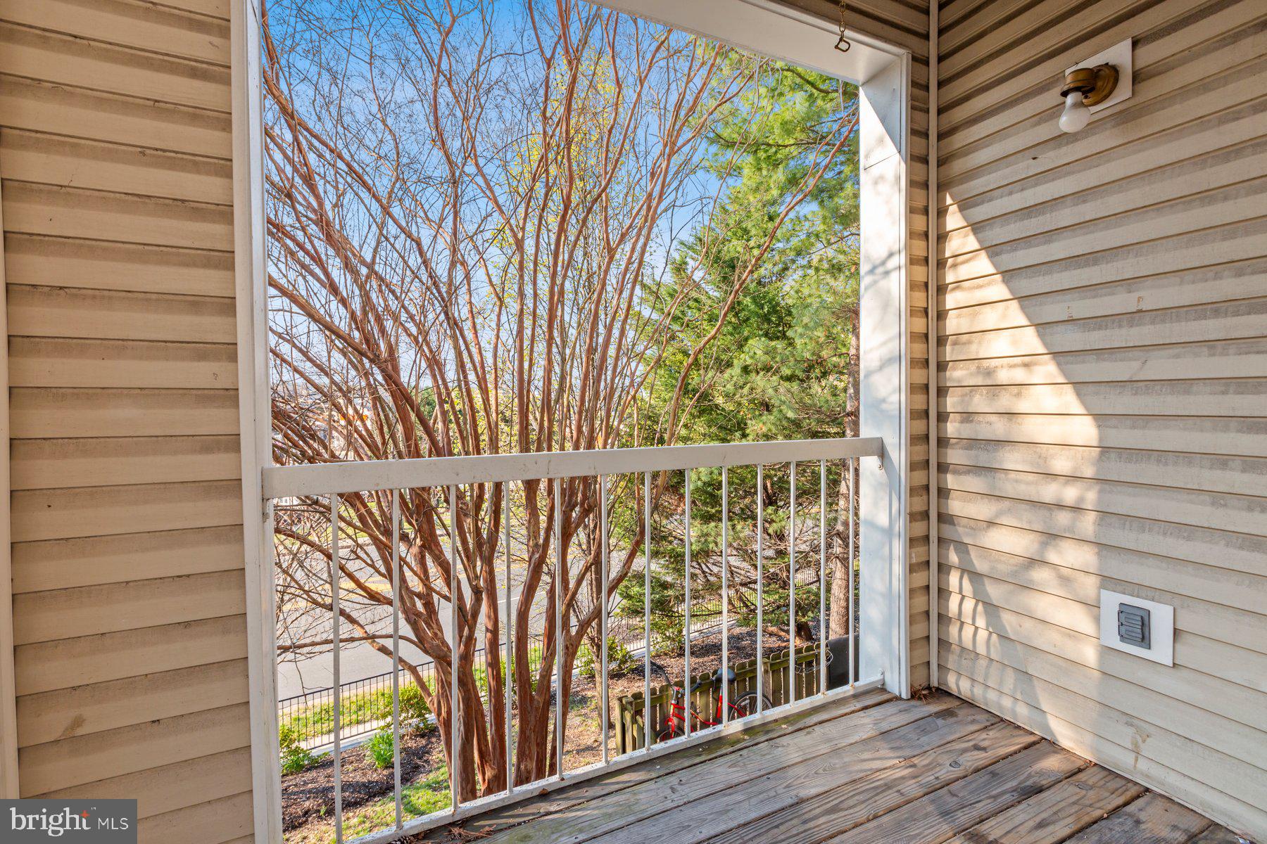 253 S PICKETT STREET 202