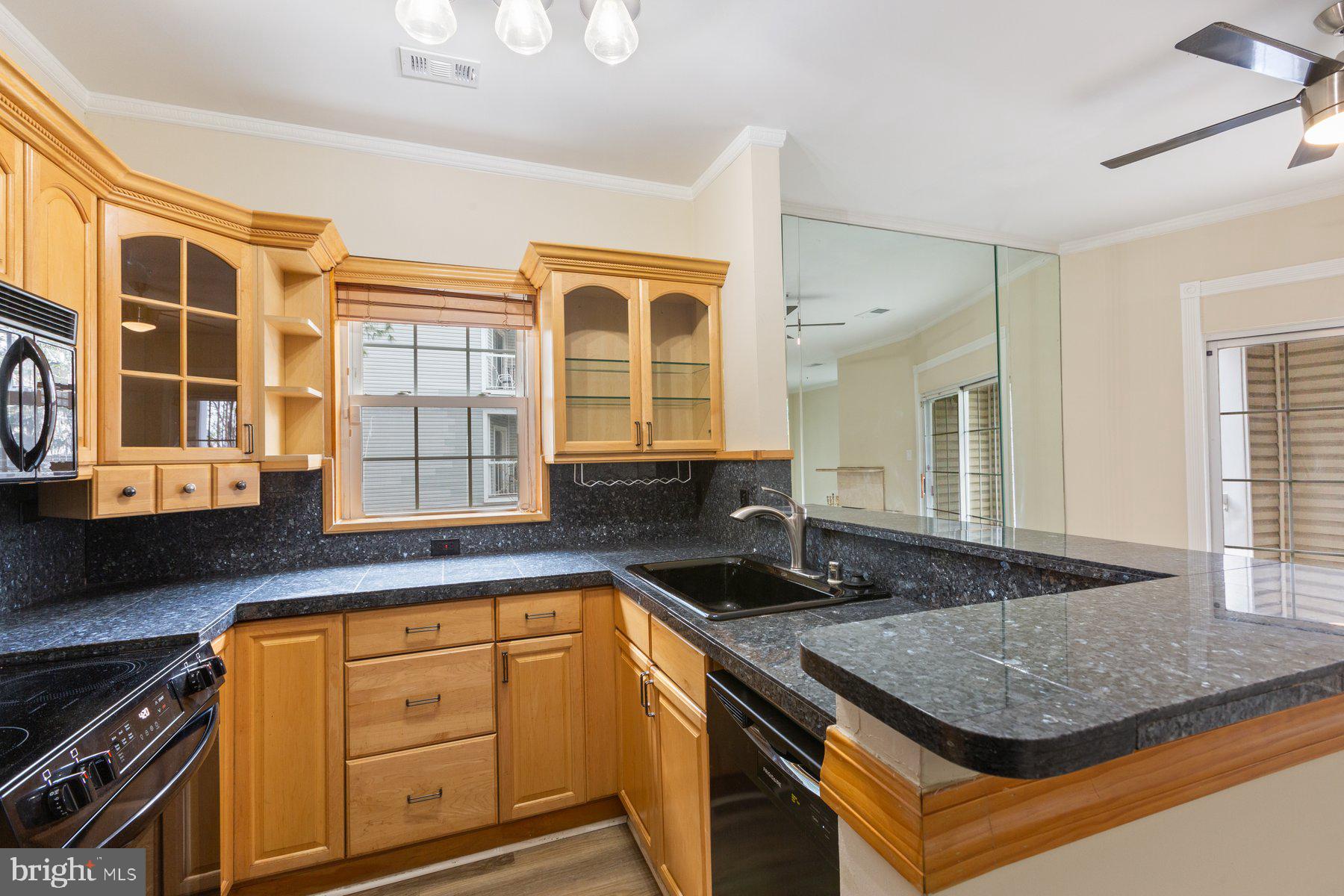 253 S PICKETT STREET 202