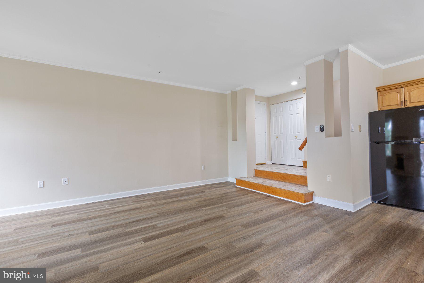 253 S PICKETT STREET 202