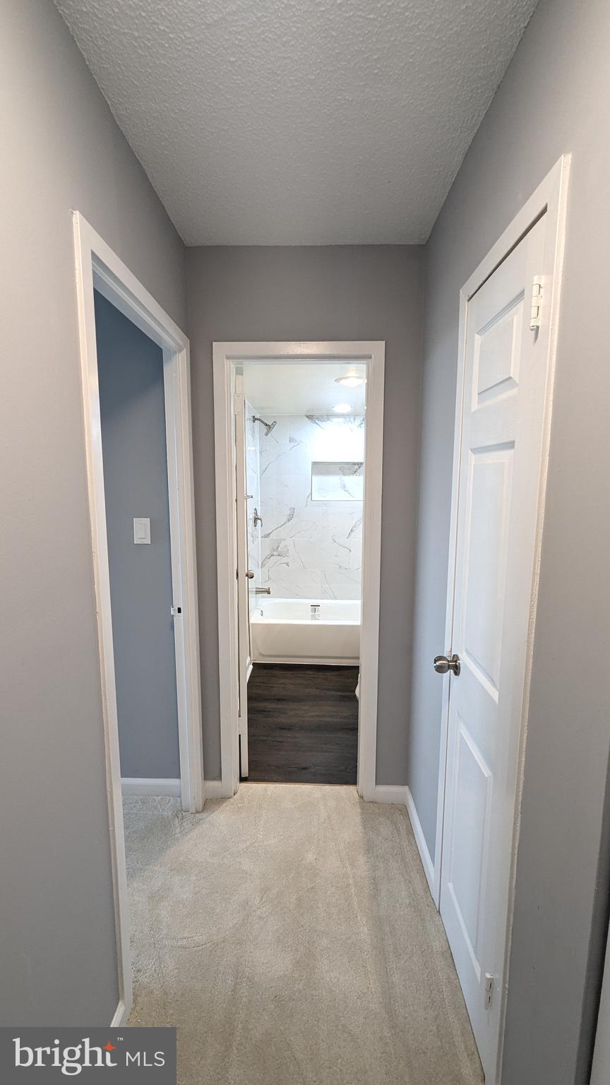 501 SLATERS LANE 1102