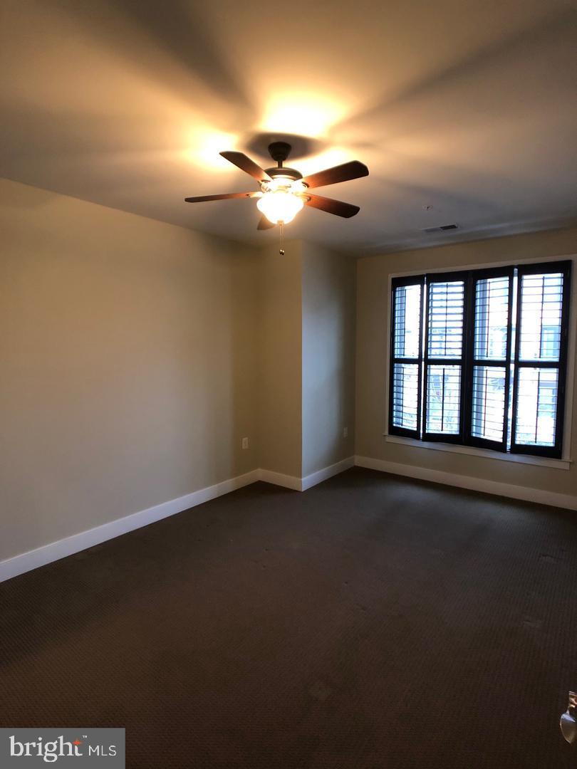 2107 MAIN LINE BLVD #101