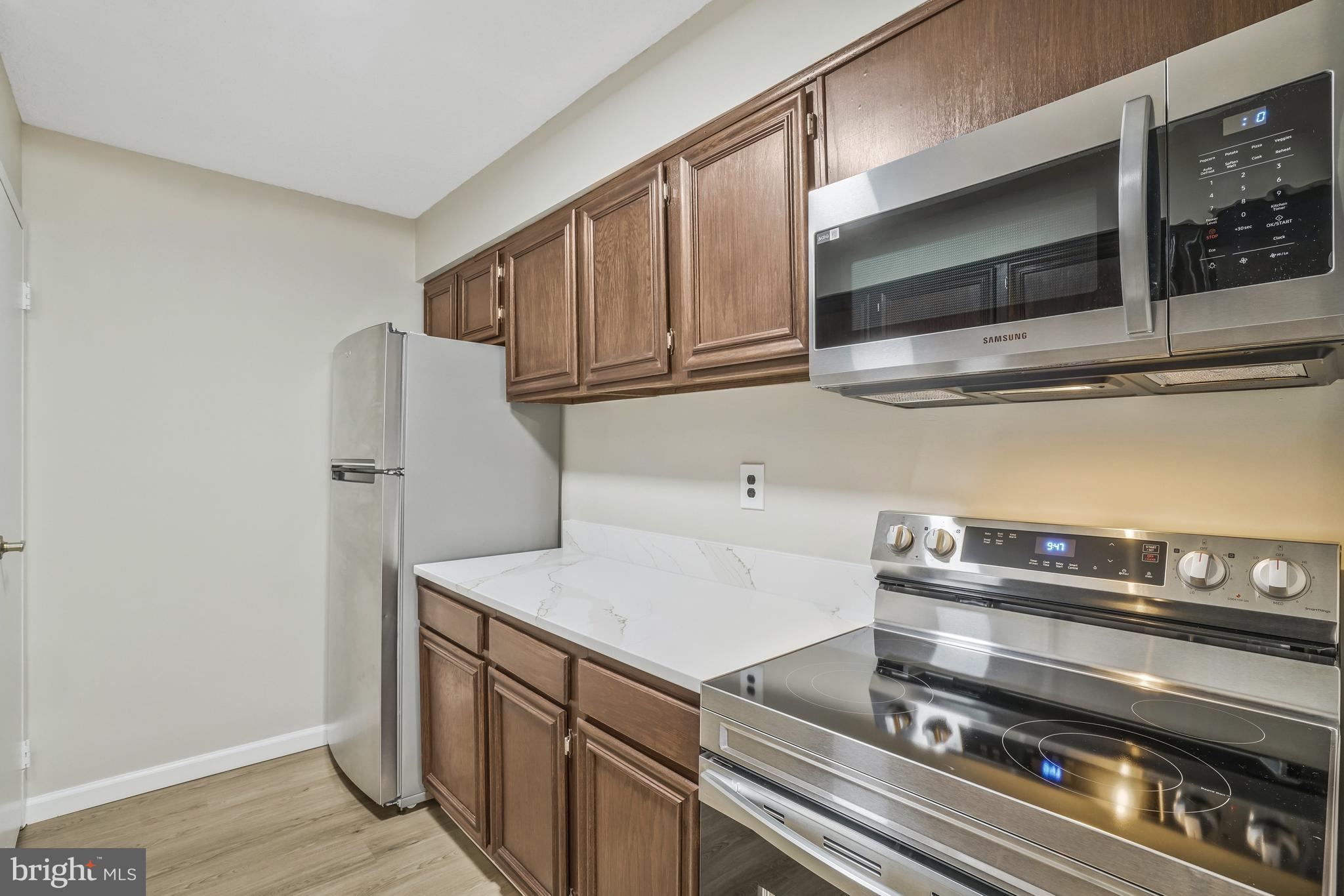 5300 HOLMES RUN PARKWAY 106