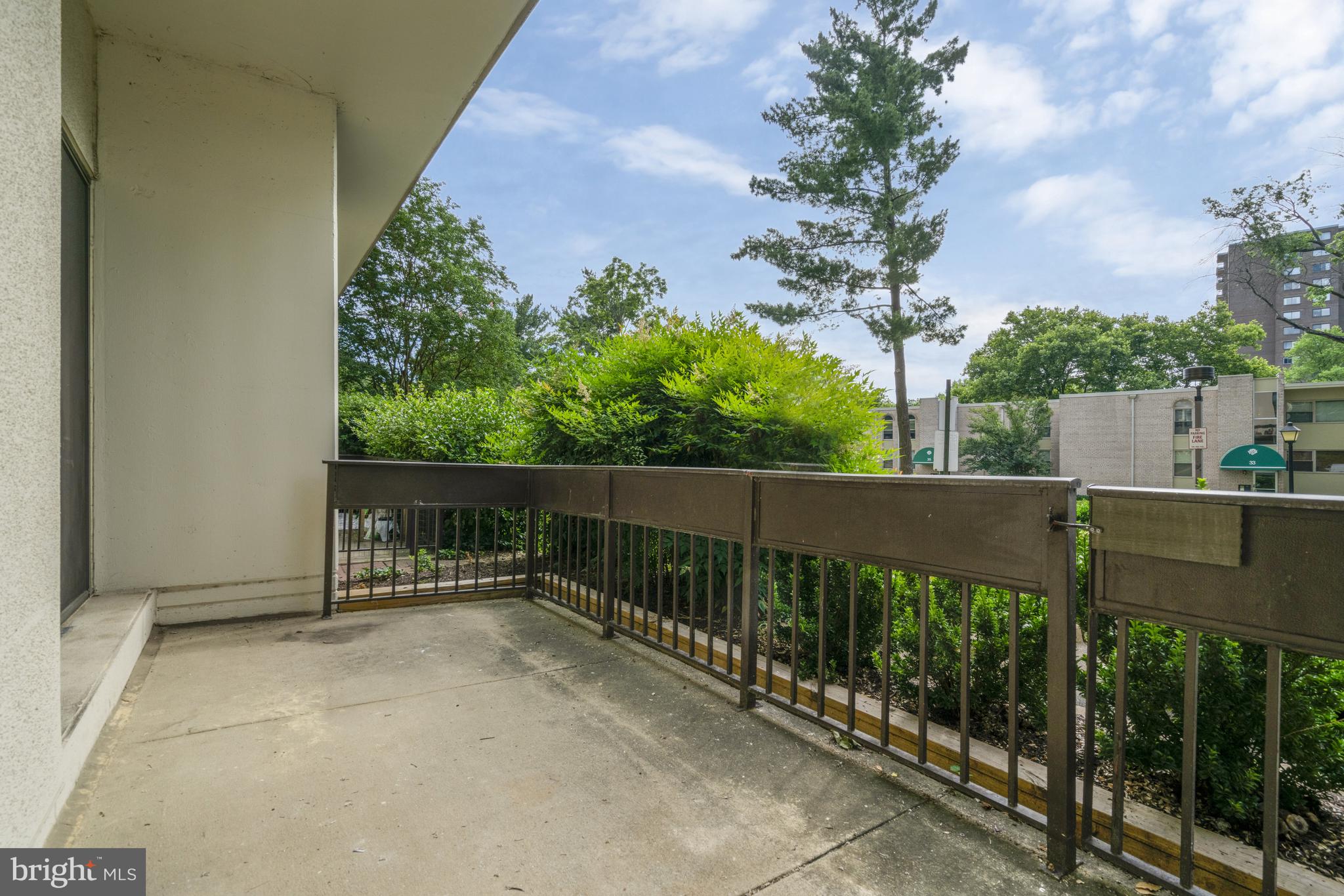 5300 HOLMES RUN PARKWAY 106
