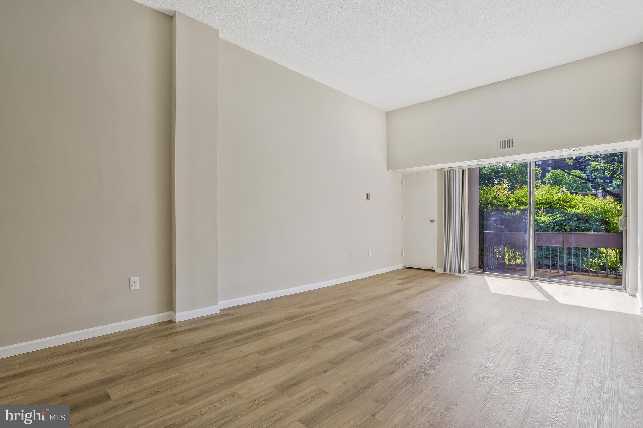 5300 HOLMES RUN PARKWAY 106