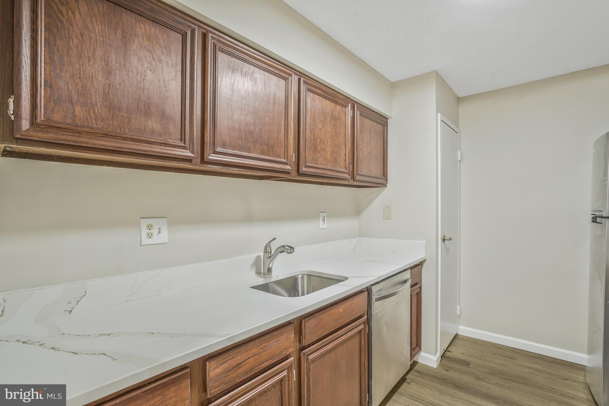 5300 HOLMES RUN PARKWAY 106