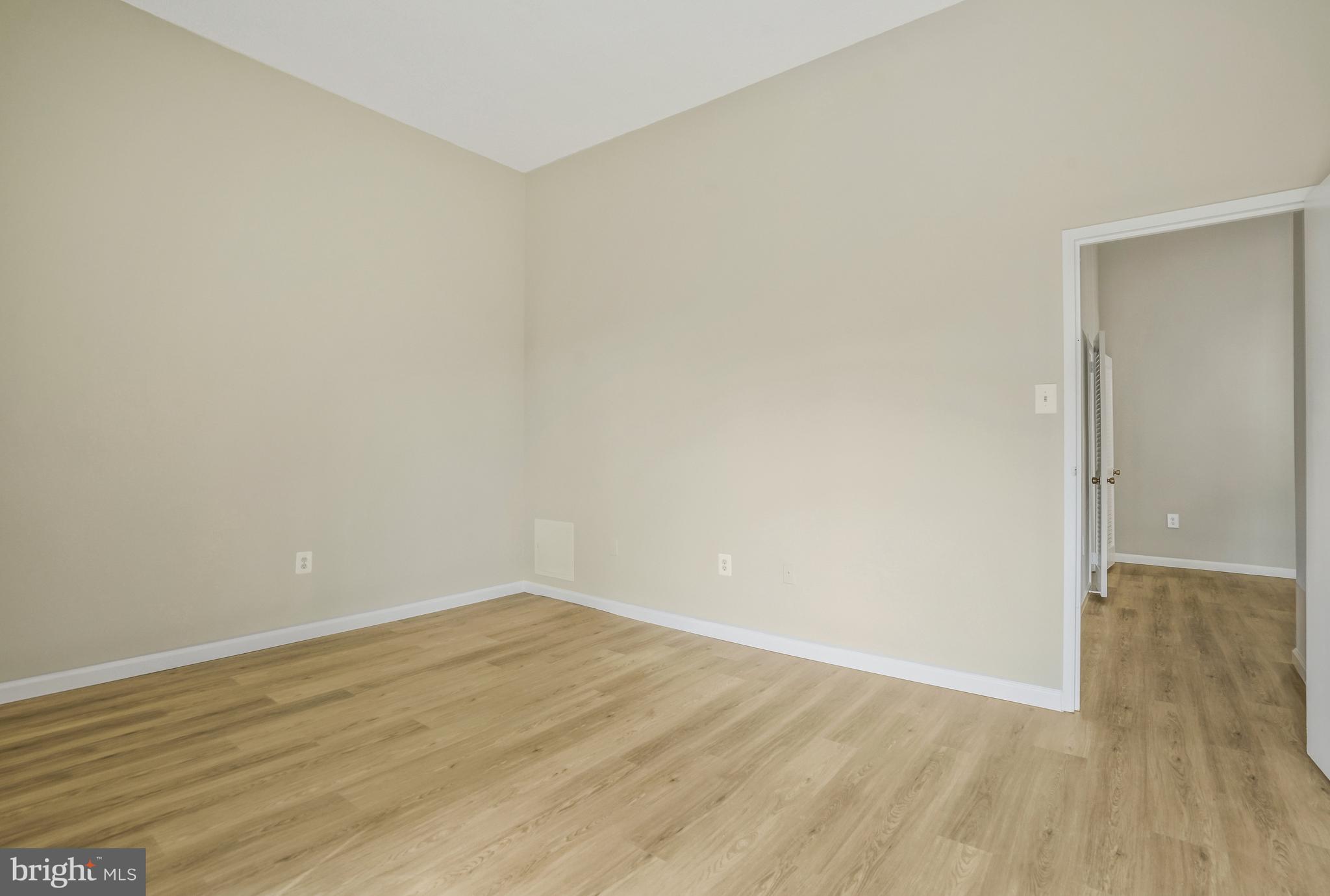 5300 HOLMES RUN PARKWAY 106