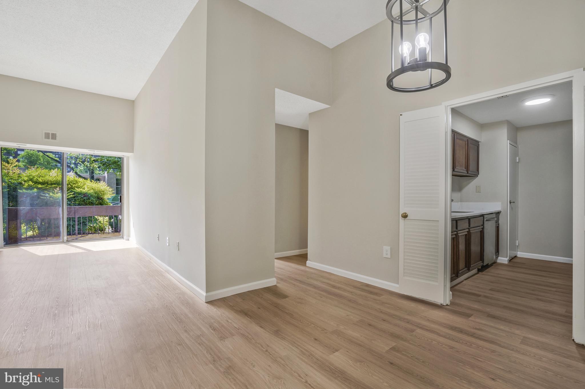 5300 HOLMES RUN PARKWAY 106