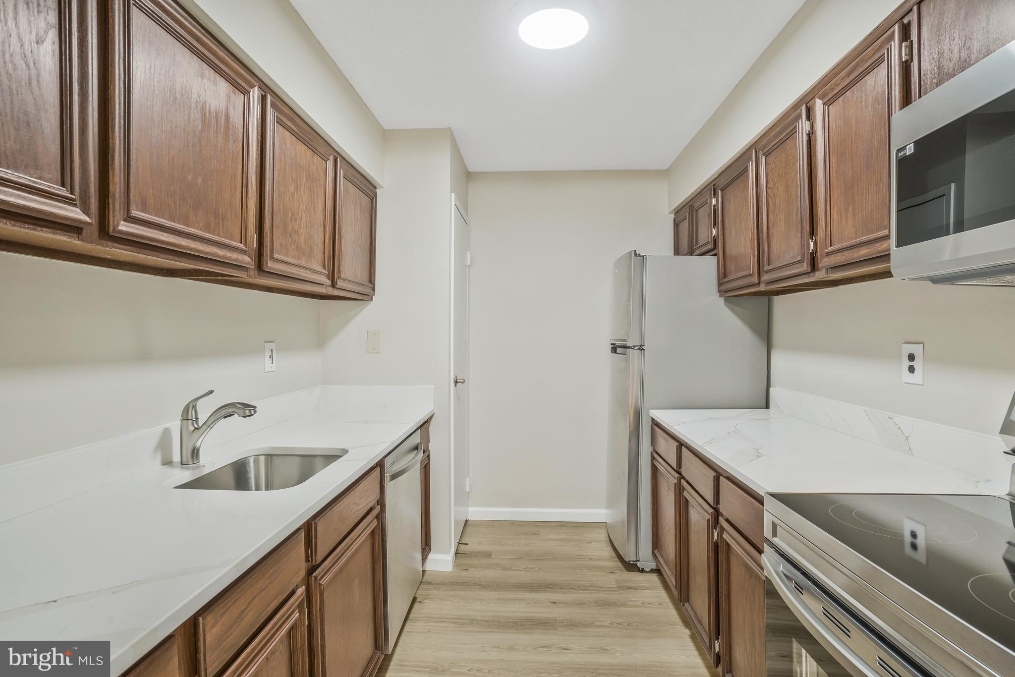 5300 HOLMES RUN PARKWAY 106