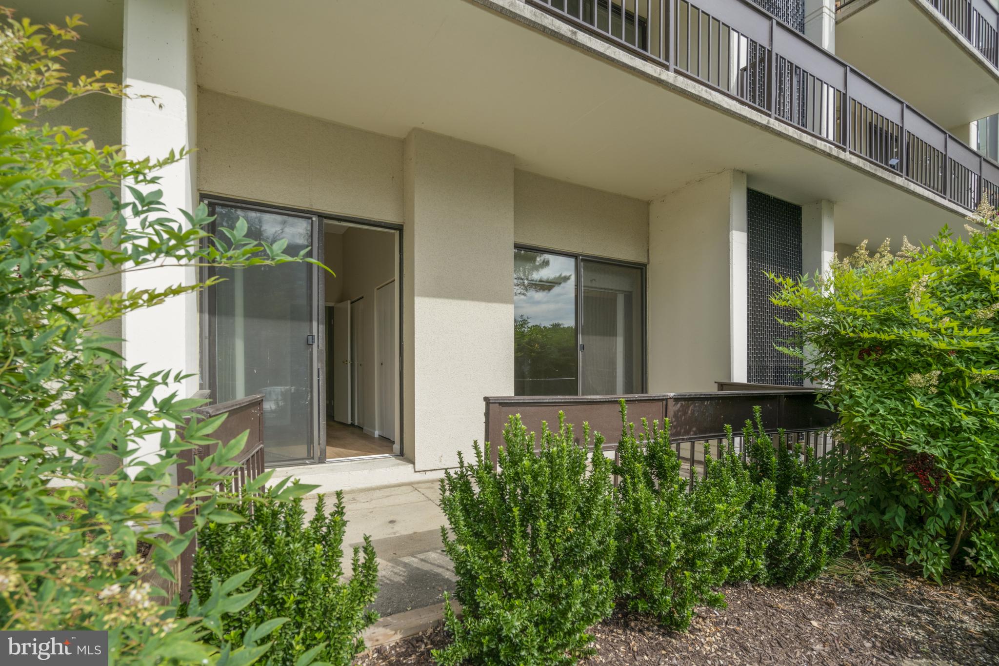 5300 HOLMES RUN PARKWAY 106