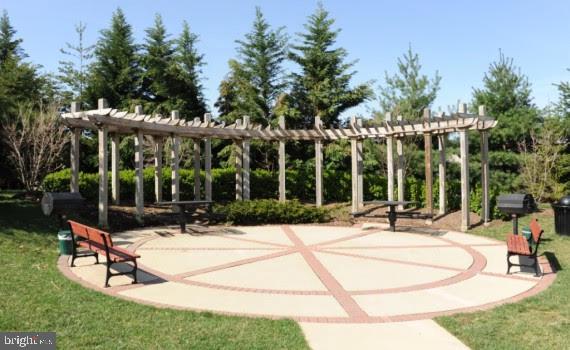 4854 EISENHOWER AVE #445