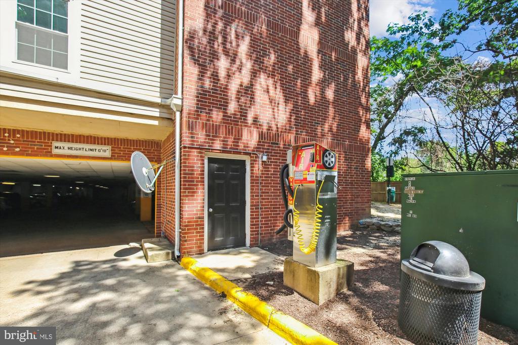 3309 WYNDHAM CIR #3182