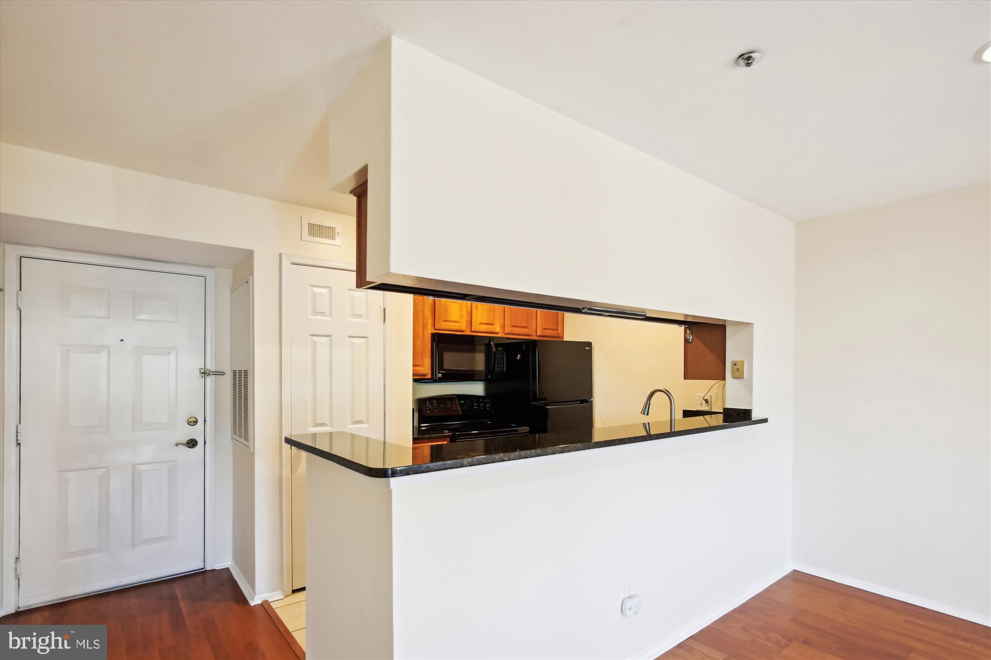 3309 WYNDHAM CIR #3182