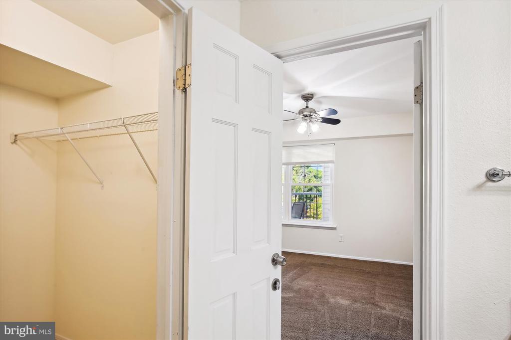 3309 WYNDHAM CIR #3182