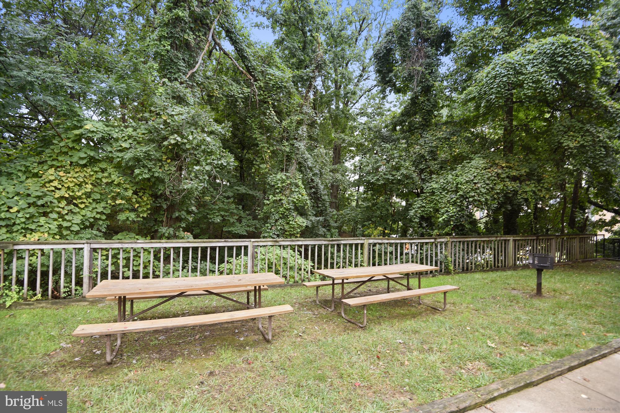 3309 WYNDHAM CIR #3182