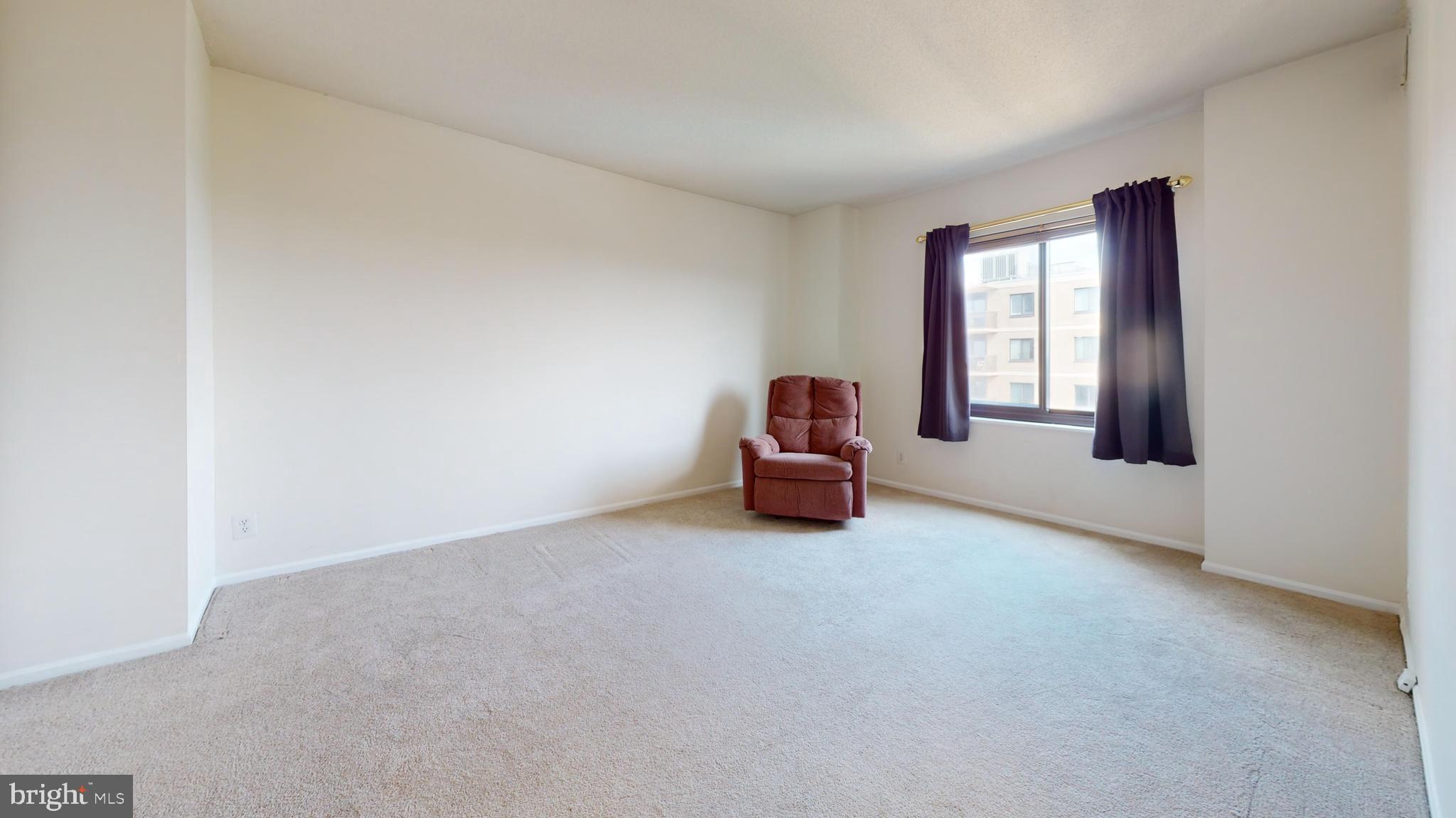 205 YOAKUM PKWY #1625