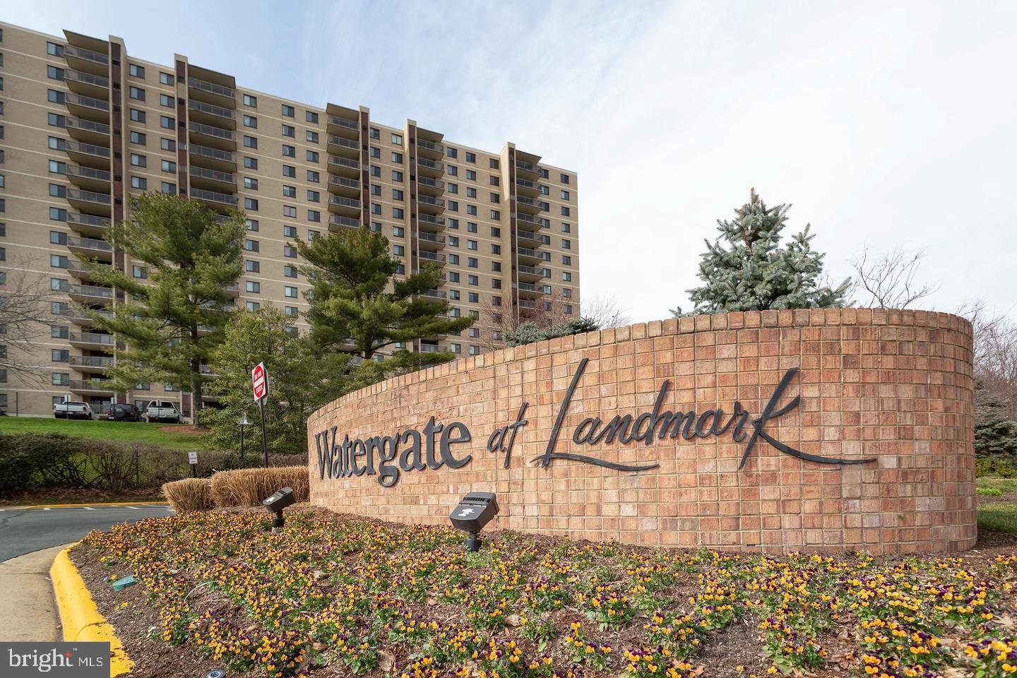 205 YOAKUM PKWY #1625