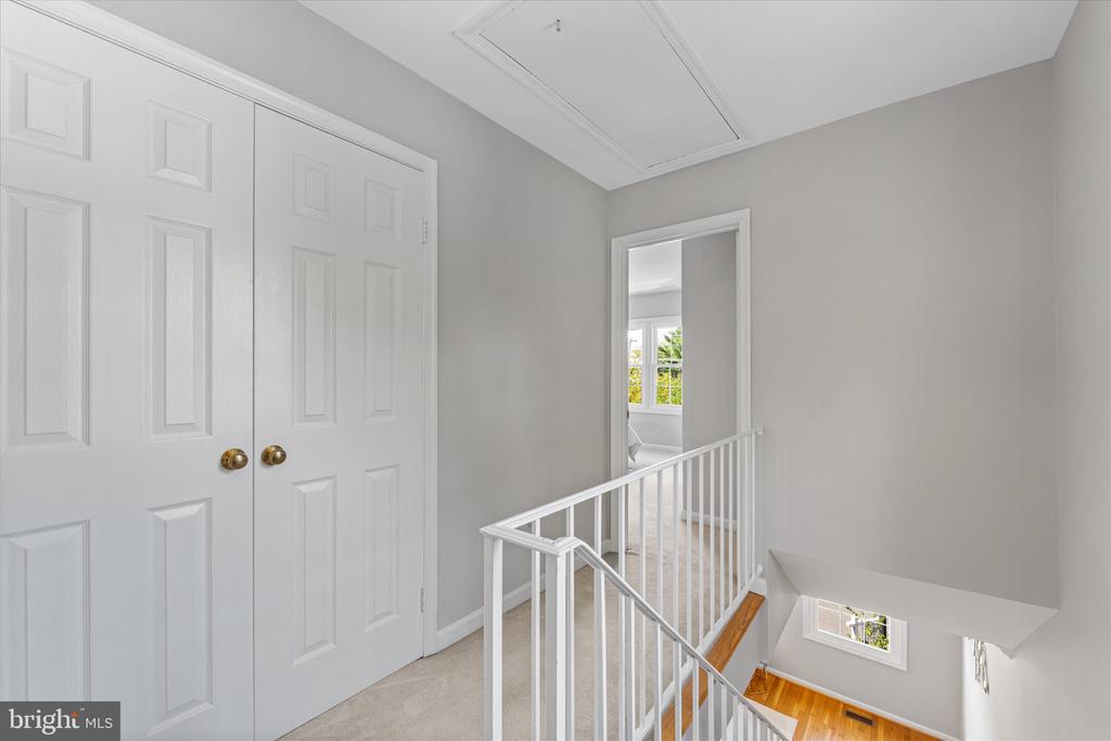 722 W Glebe Rd