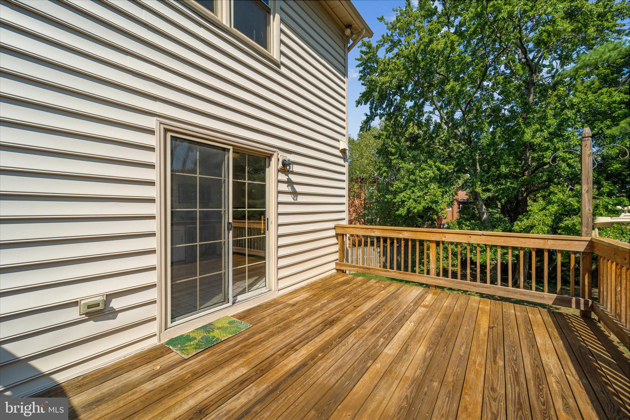 722 W Glebe Rd