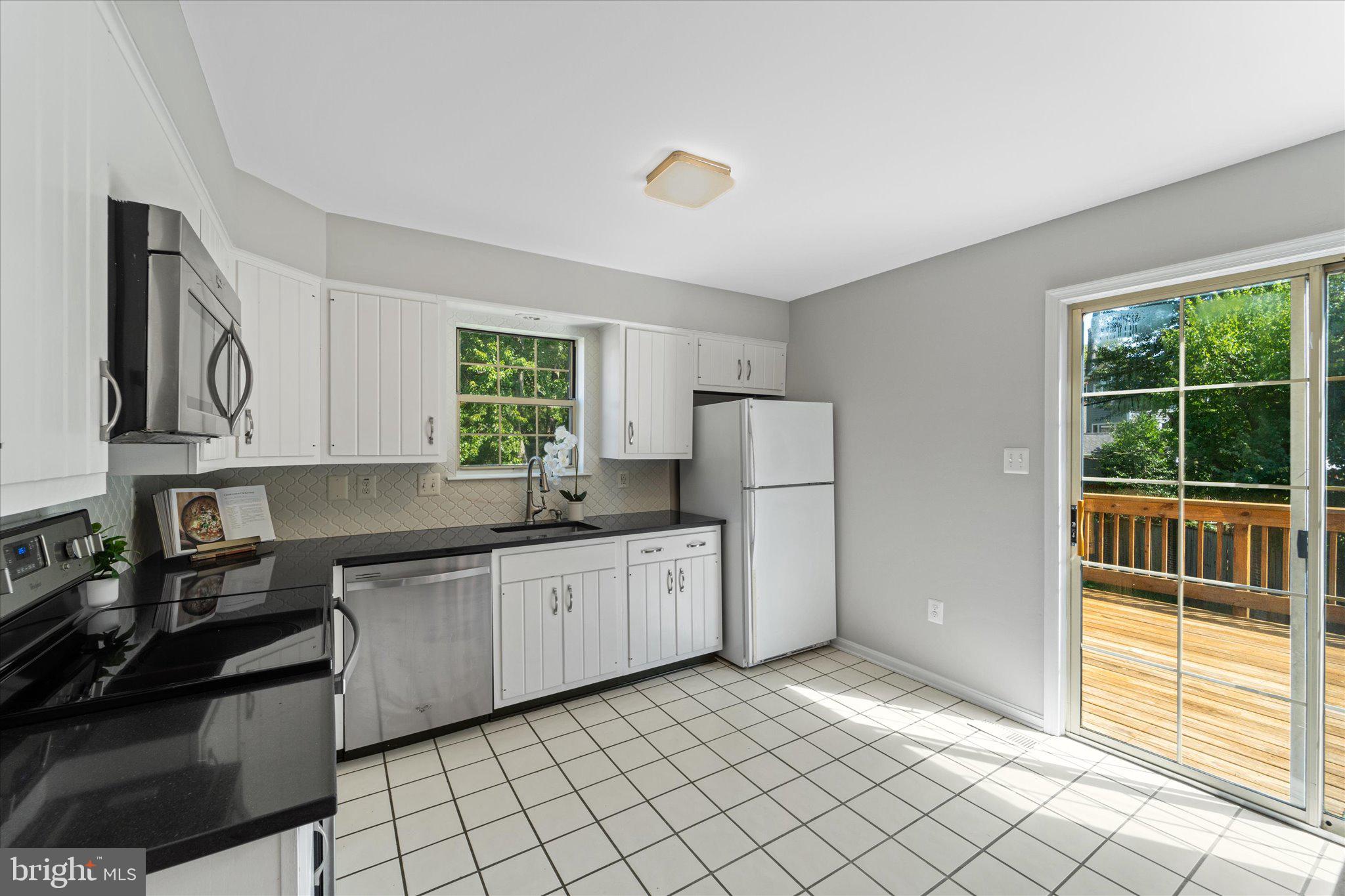 722 W Glebe Rd
