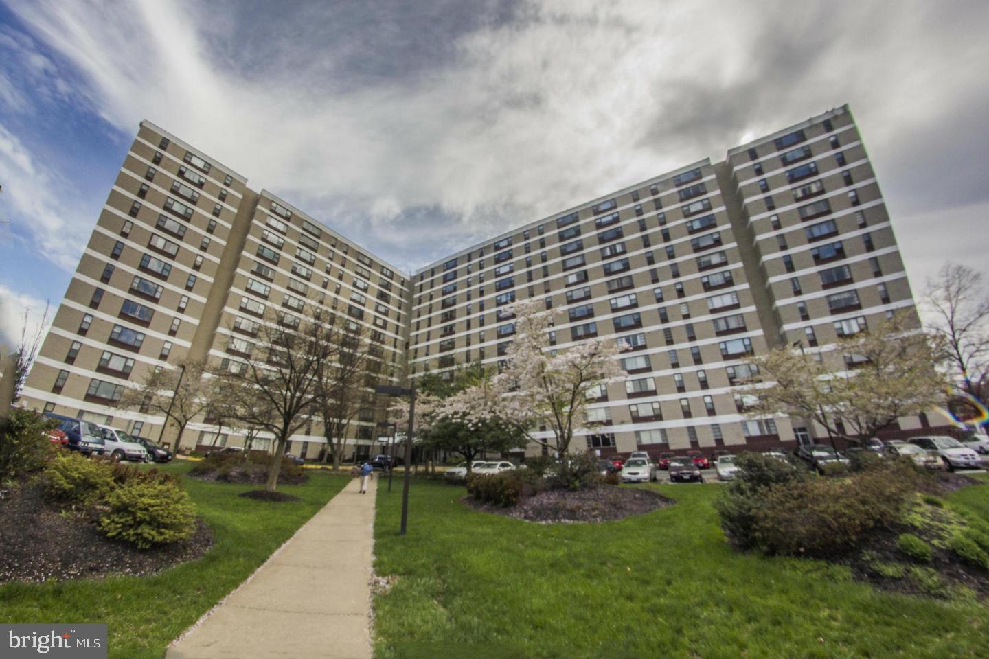 4600 DUKE ST #522