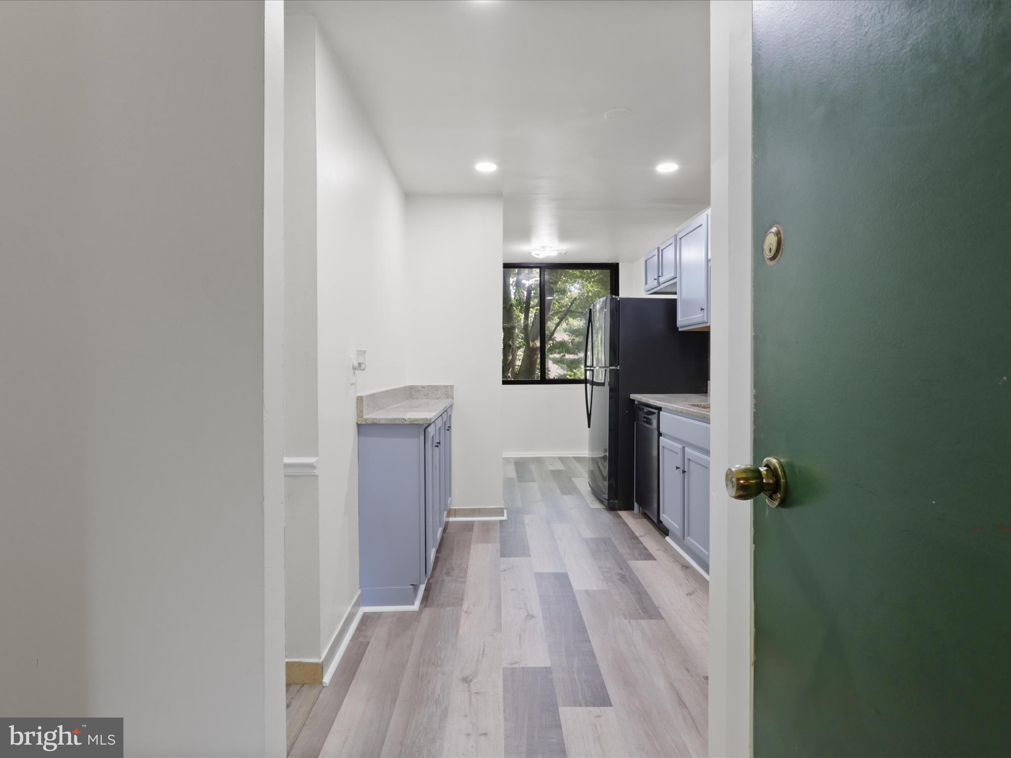 501 N ARMISTEAD STREET 101