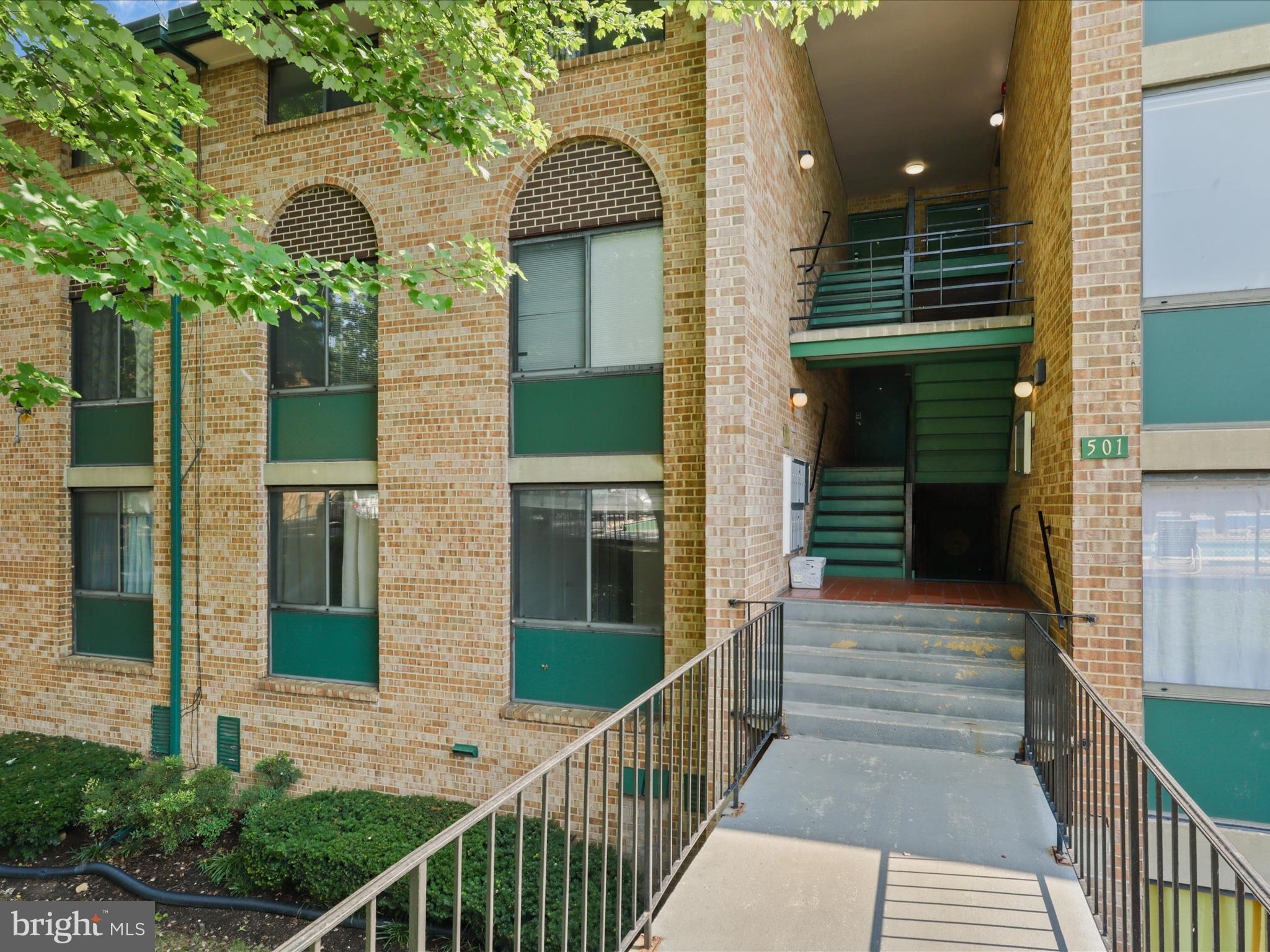 501 N ARMISTEAD STREET 101