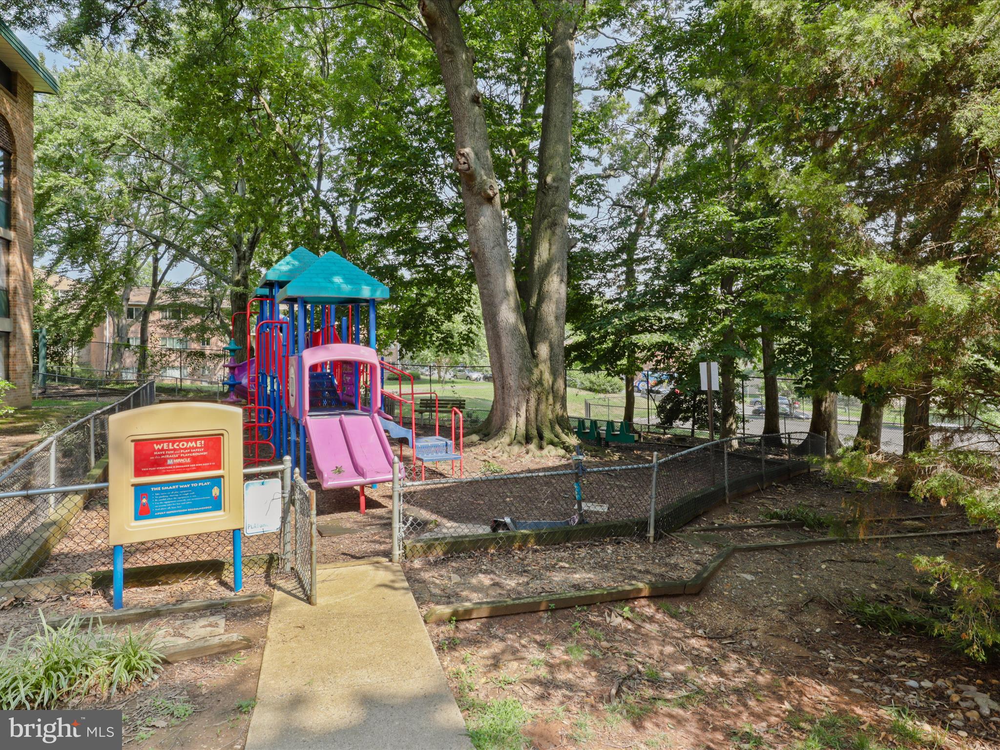 501 N ARMISTEAD STREET 101