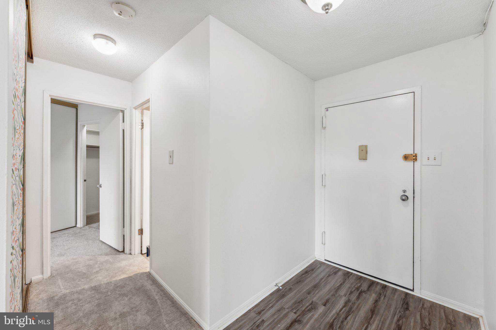 307 YOAKUM PKWY #601