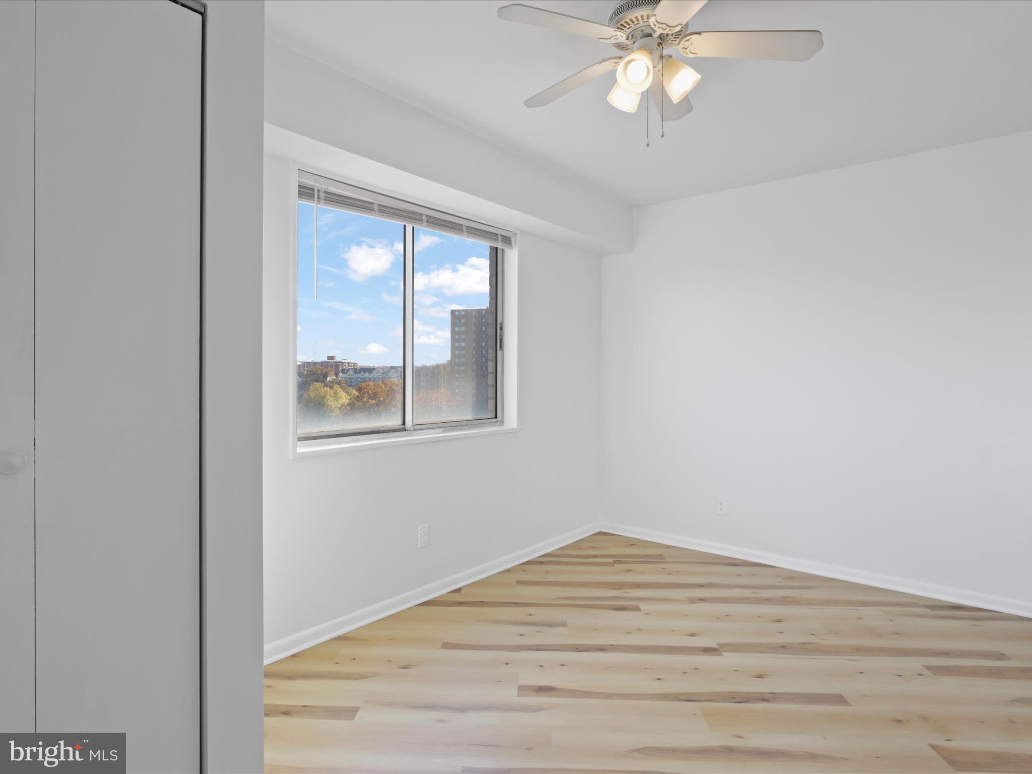 5340 HOLMES RUN PARKWAY 1016
