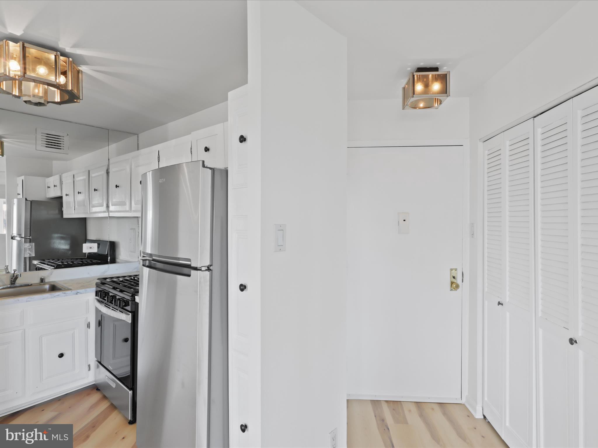 5340 HOLMES RUN PARKWAY 1016