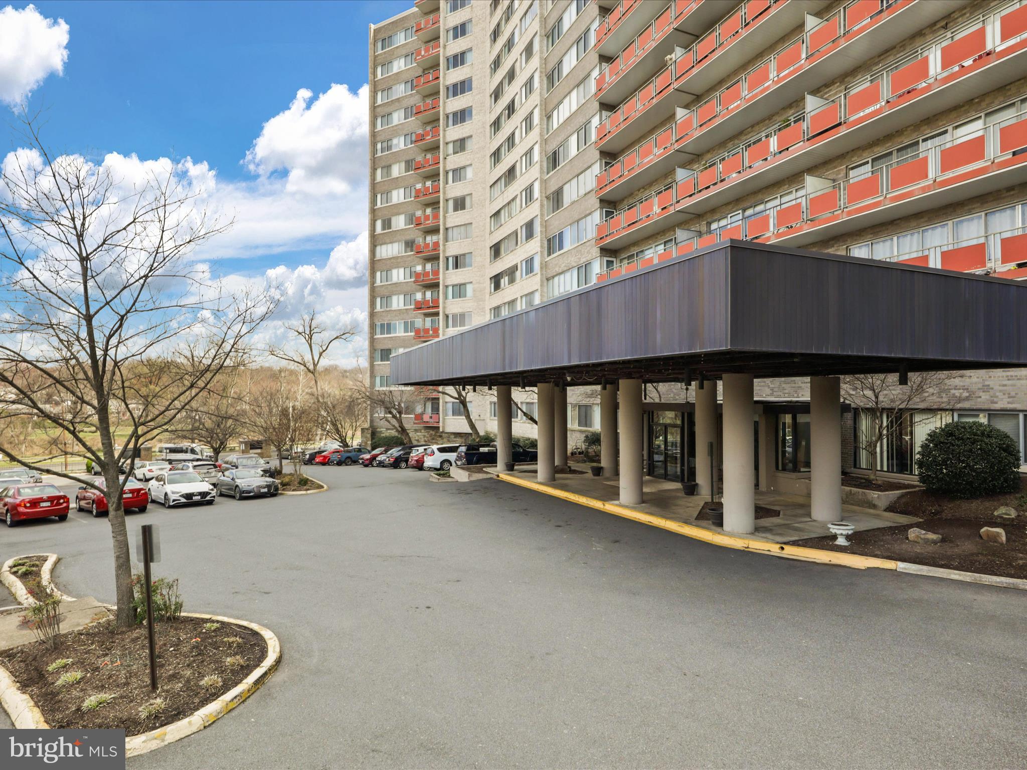 5340 HOLMES RUN PARKWAY 1016