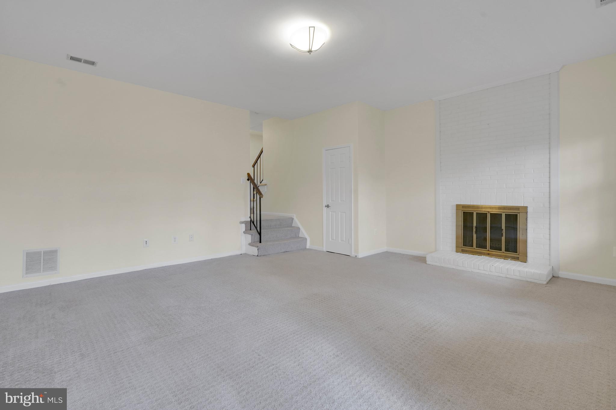 222 GRETNA GREEN CT