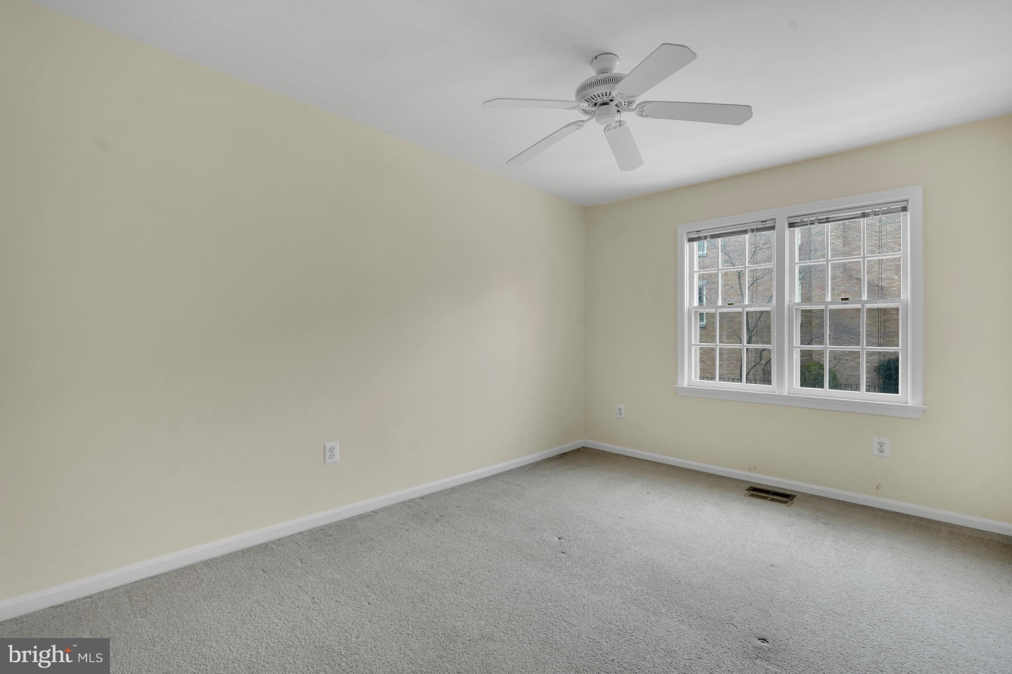 222 GRETNA GREEN CT